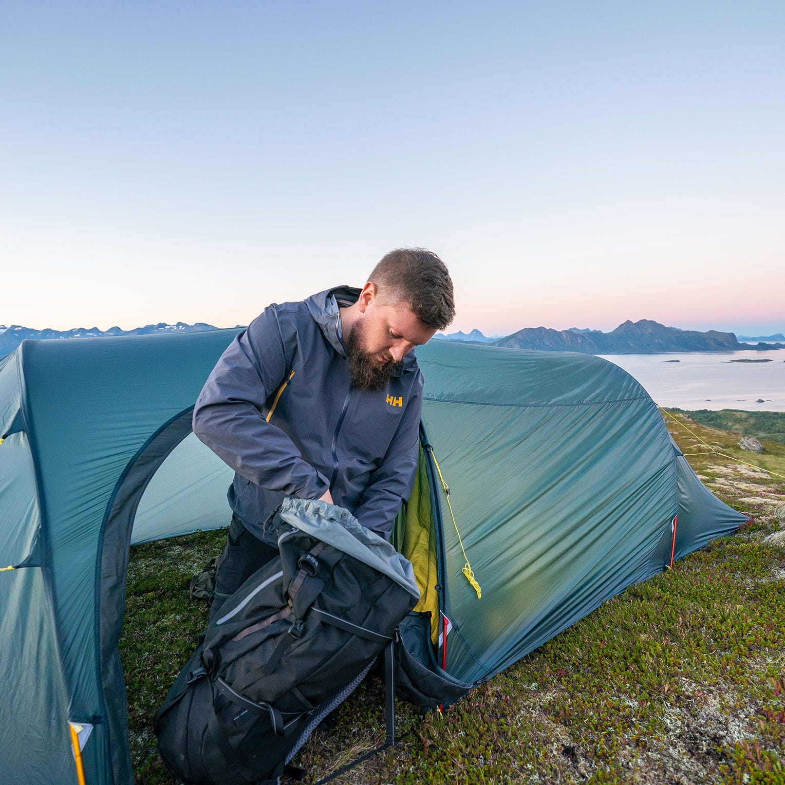 Capacitor Backpack RECCO®