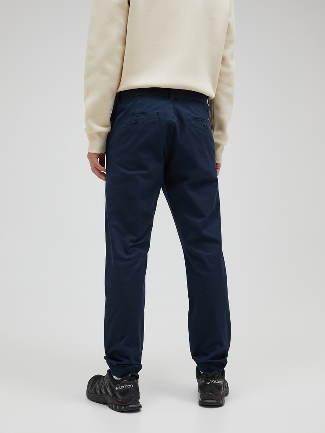 Moment Narrow Pants Men
