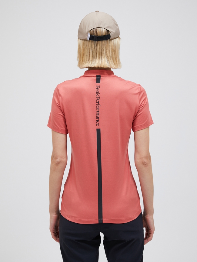 Turf Zip Short Sleeve Top Women