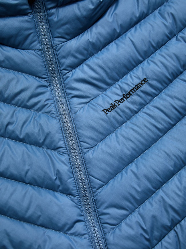 Frost Down Hood Jacket Women