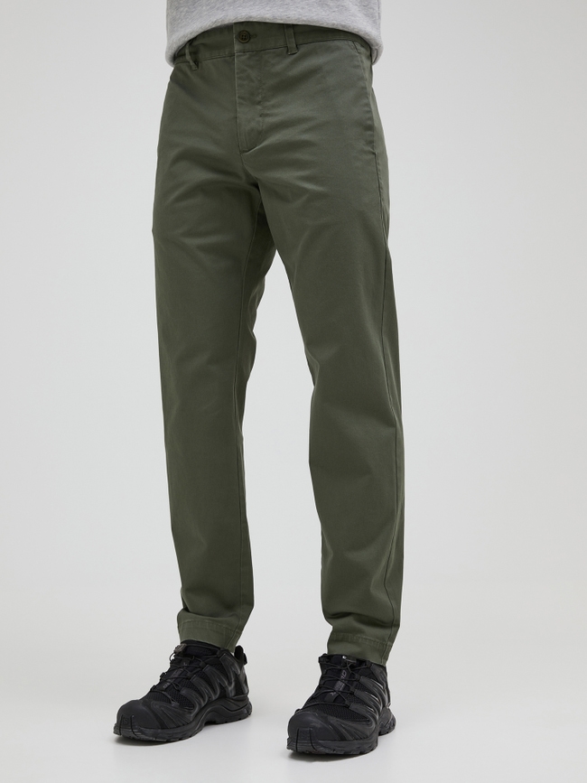 Moment Narrow Pants Men