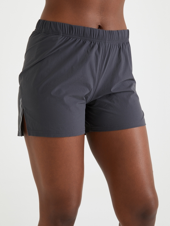 Light Woven Shorts Women