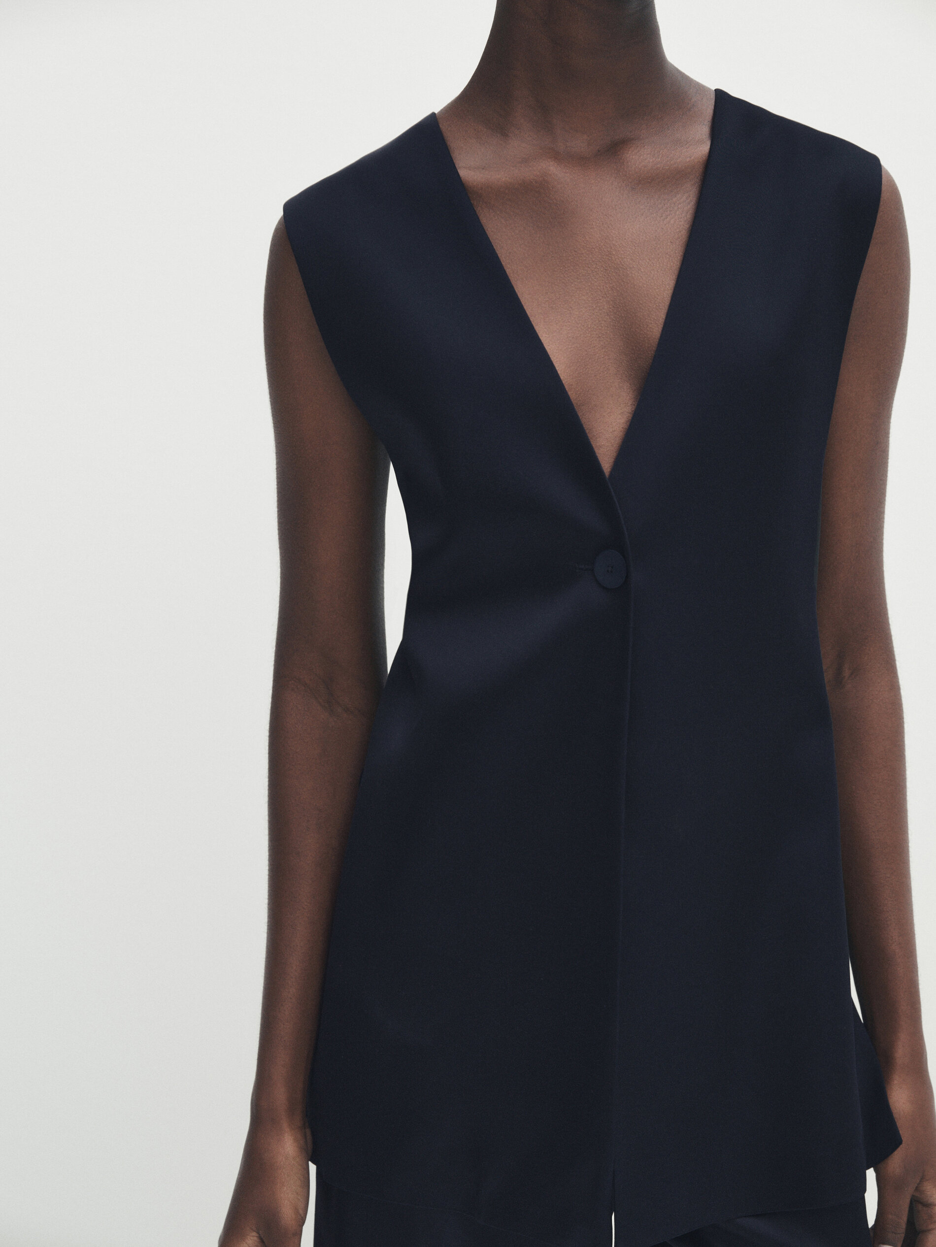 Chaleco largo satinado azul marino - AZUL MARINO