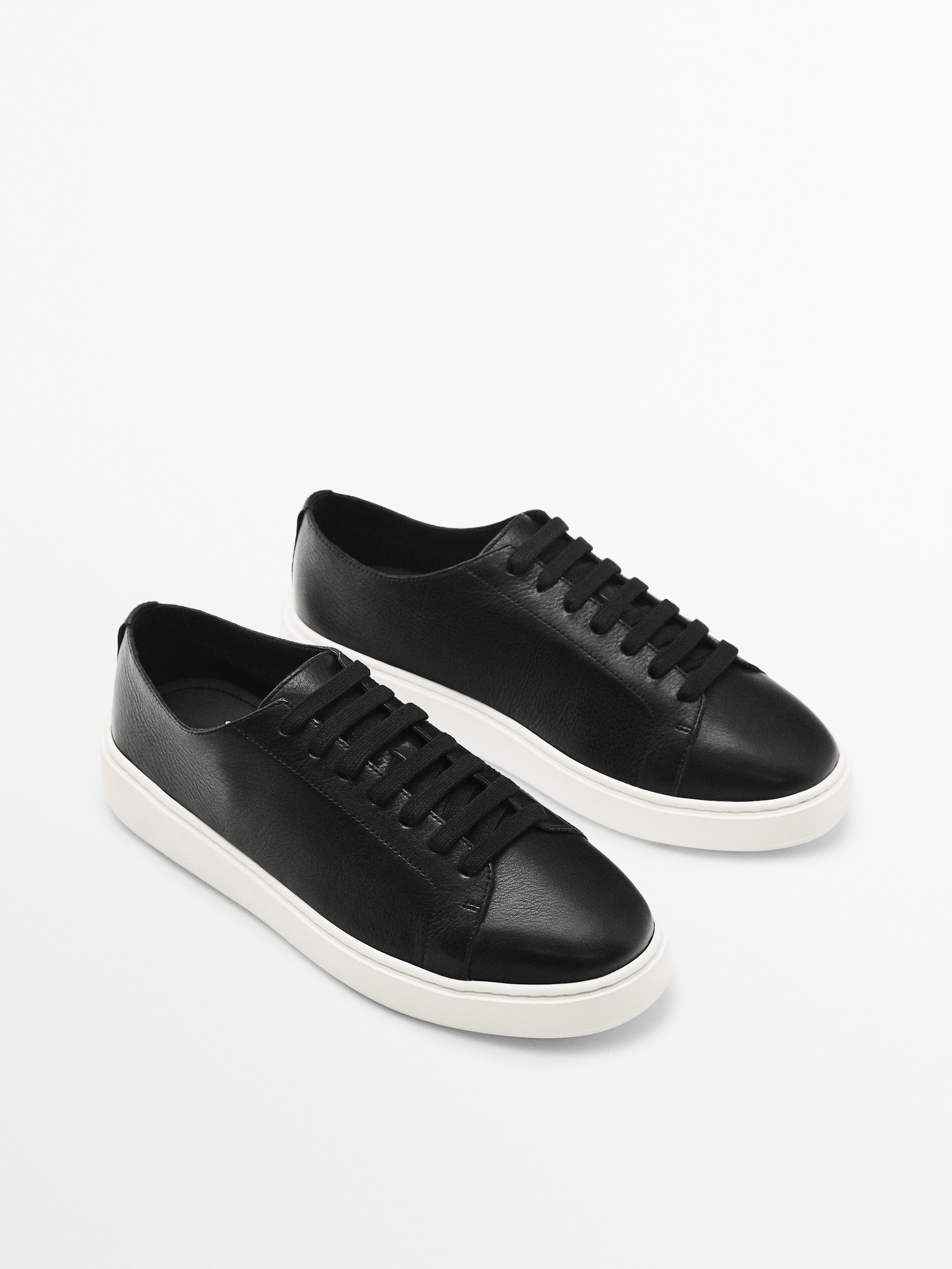 Deportivo piel napa soft - NEGRO