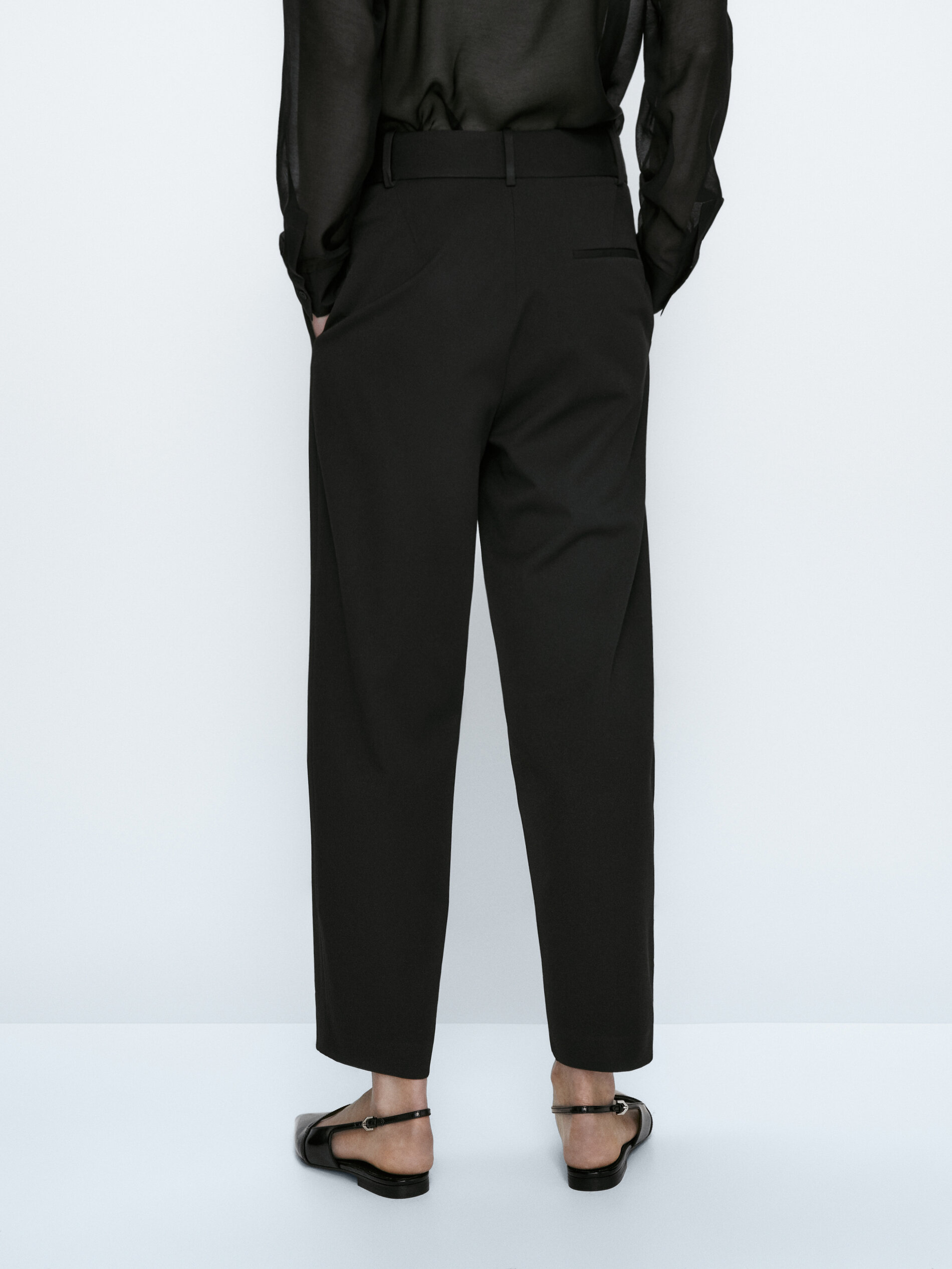 Pantalón cropped doble trabilla - NEGRO