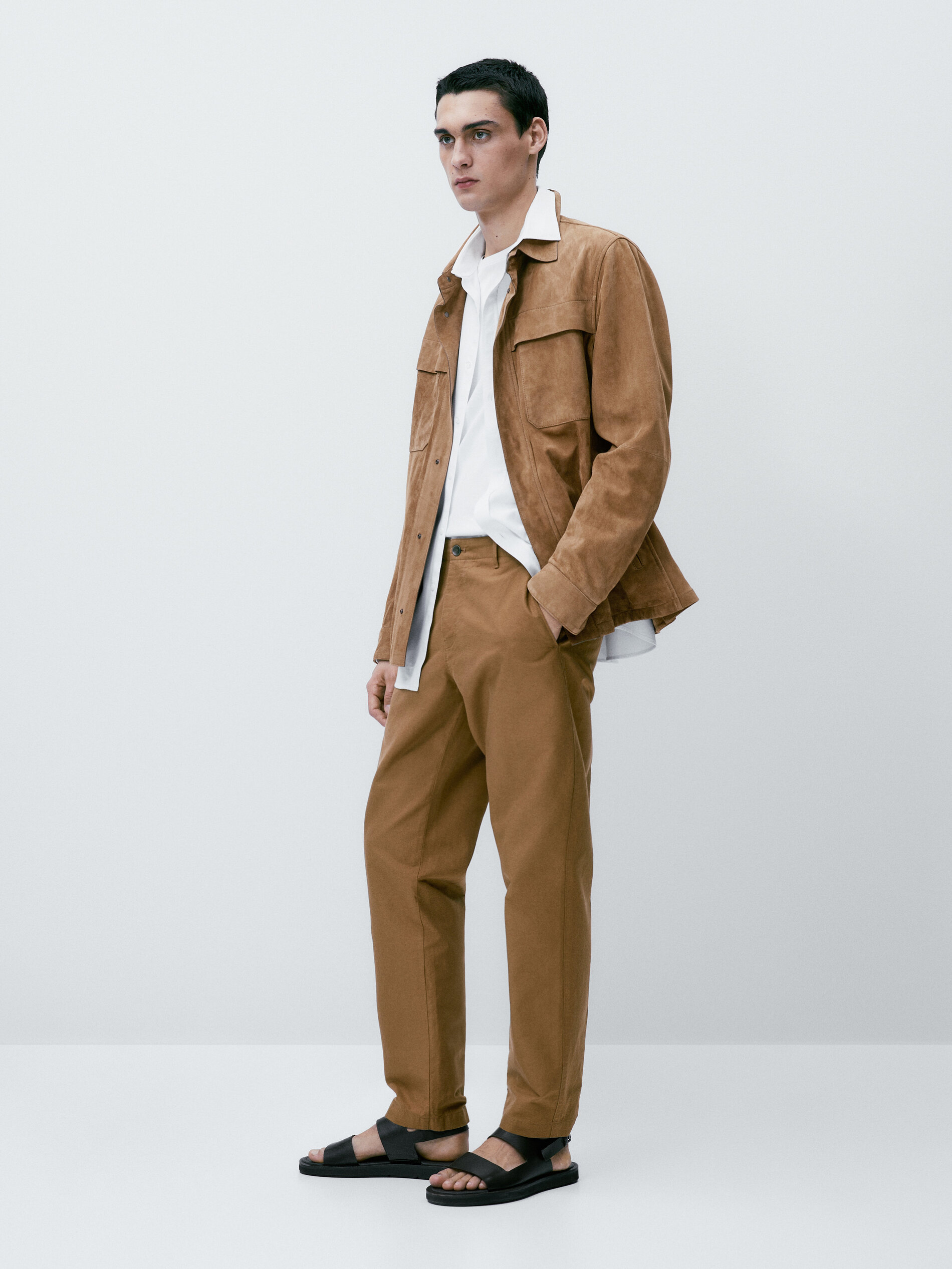 Pantalón chino con algodón y lino tapered fit - TOSTADO