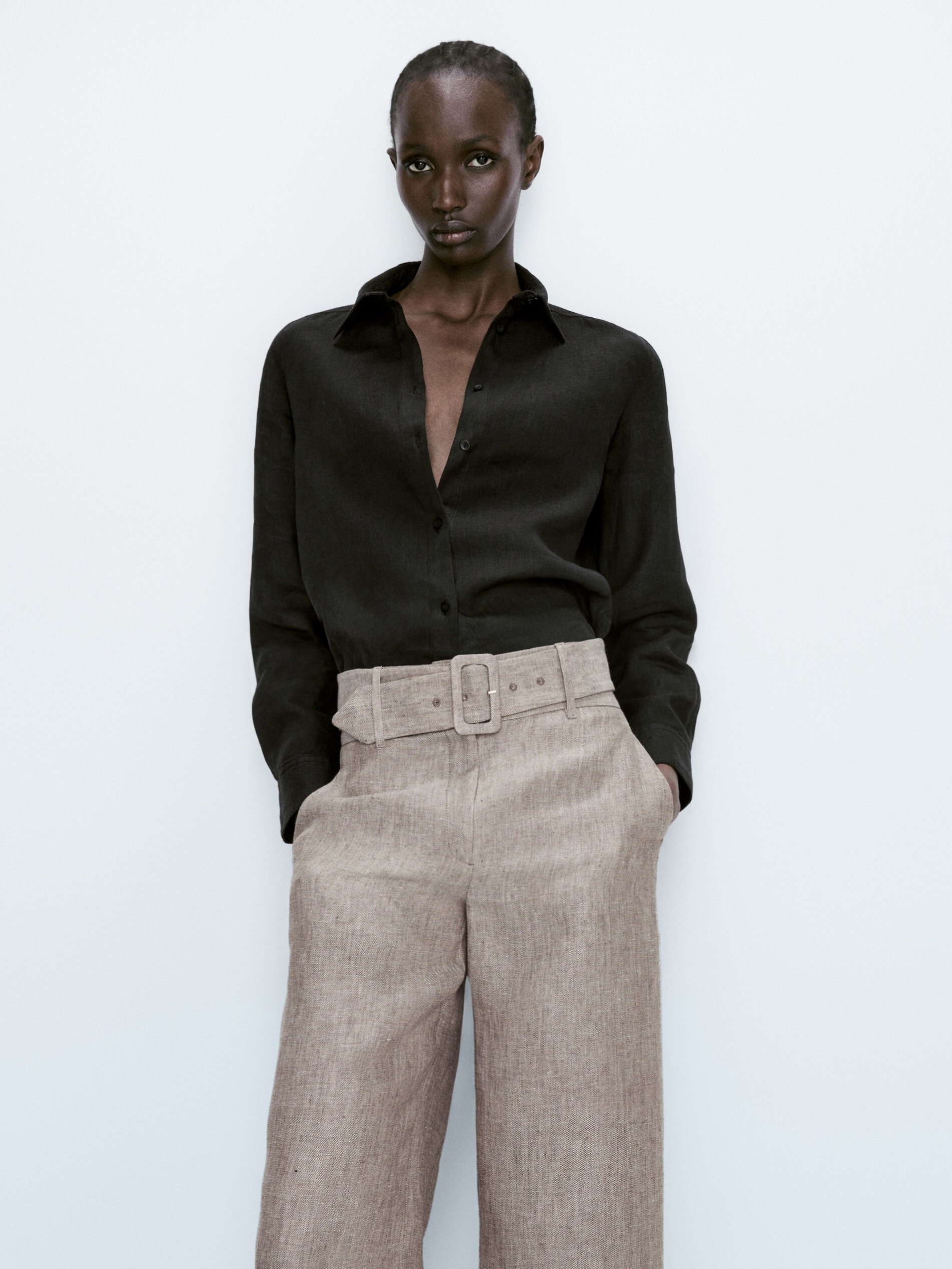 Pantalón lino cinturón - MARRÓN