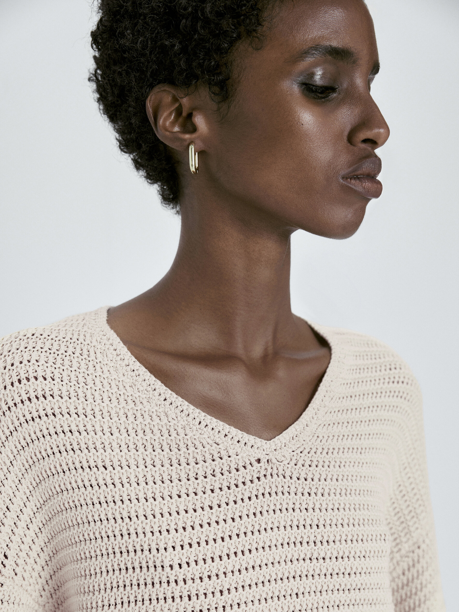 Jersey punto crochet cuello pico - CRUDO