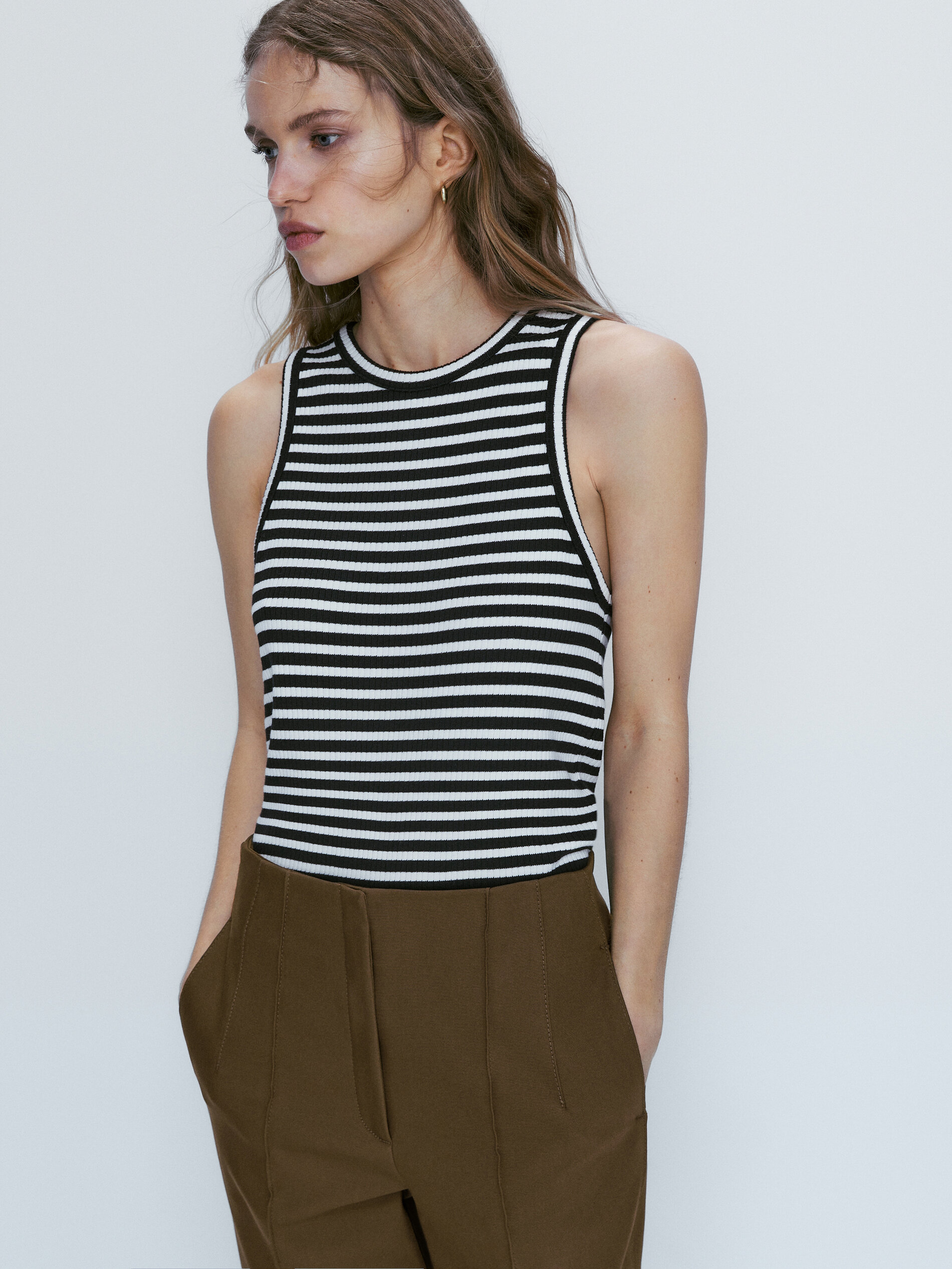 Pantalón técnico pespuntes slim fit - KAKI OSCURO