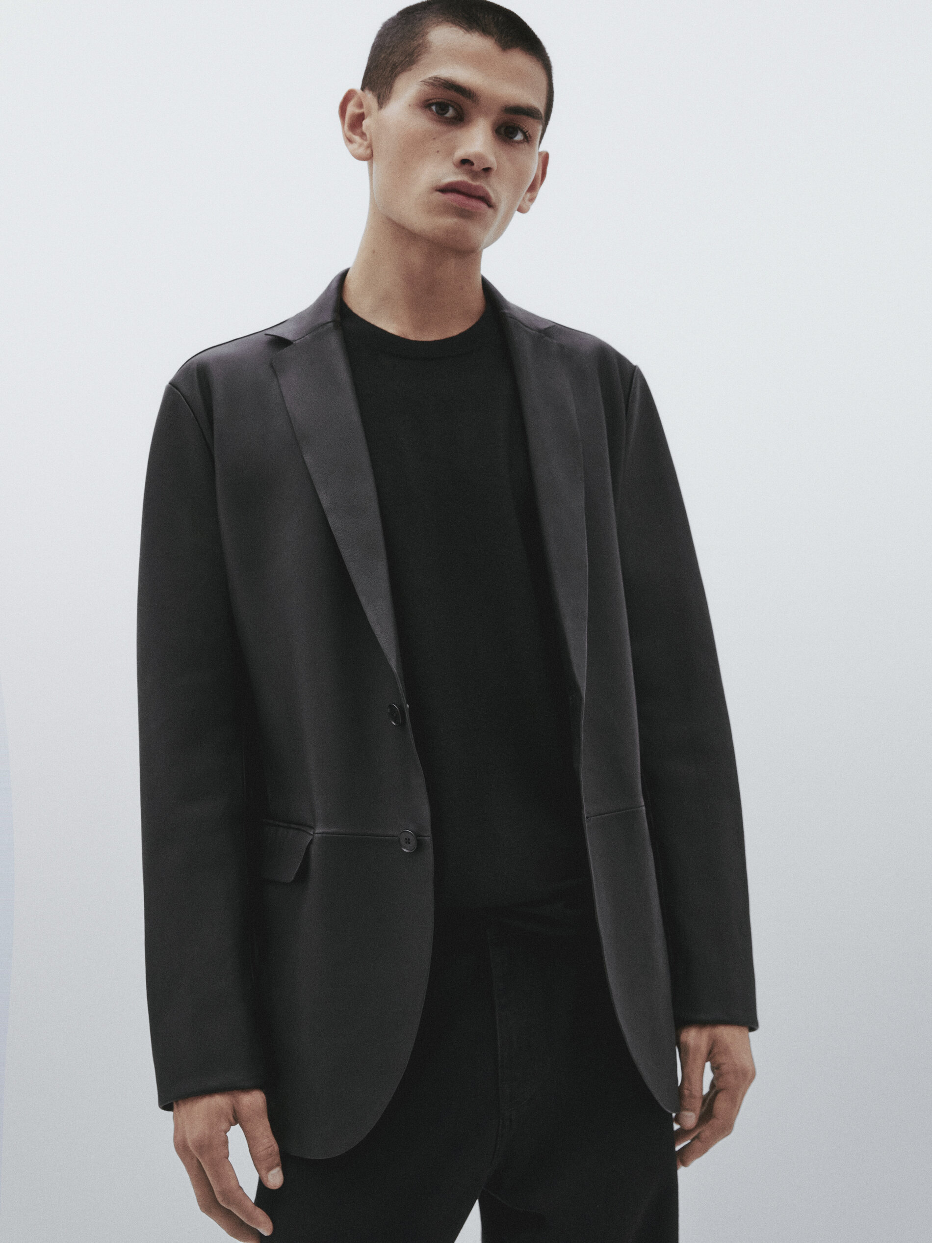 Americana piel negra -Studio - NEGRO