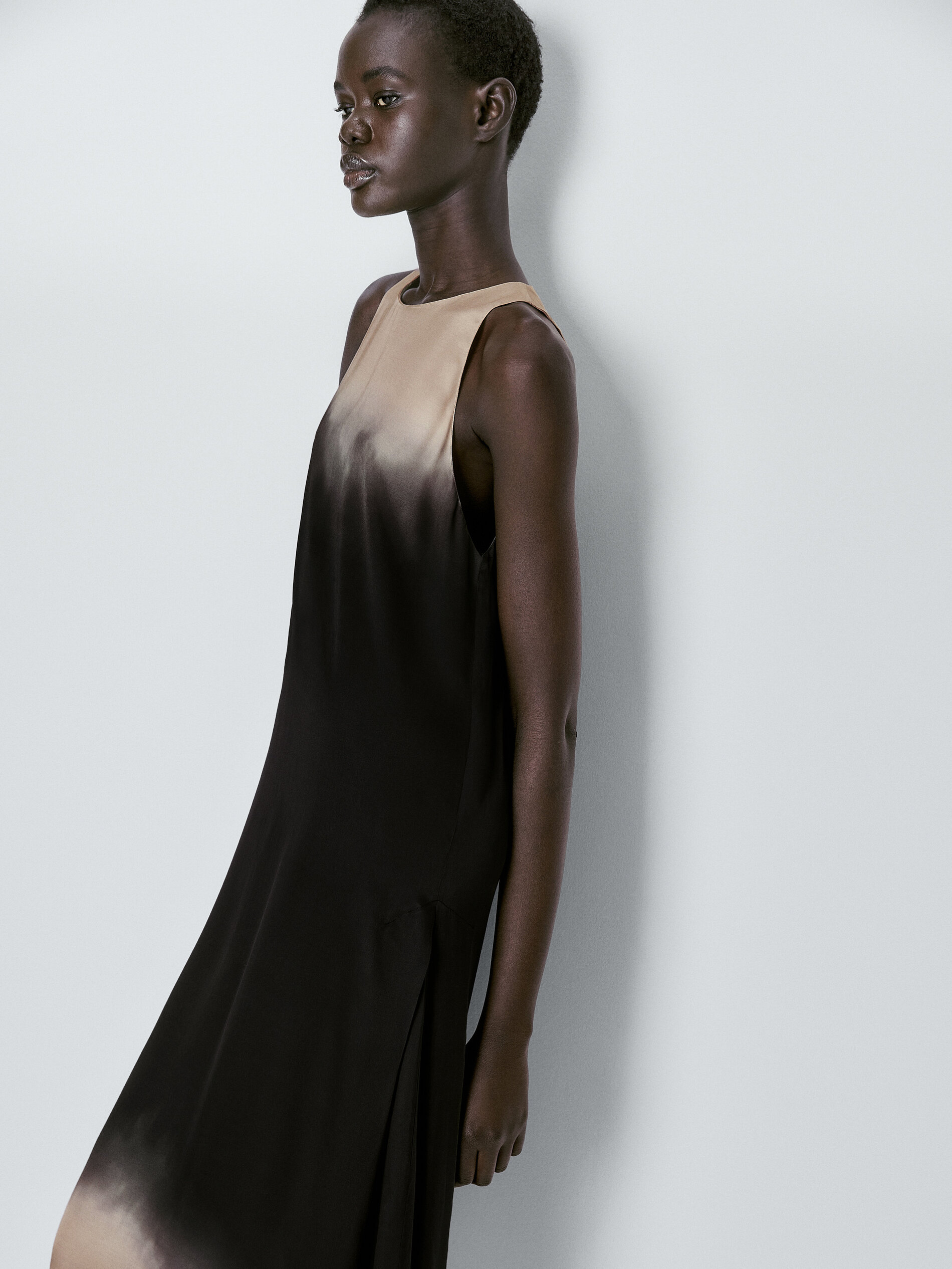 Vestido largo difuminado sin mangas - NEGRO