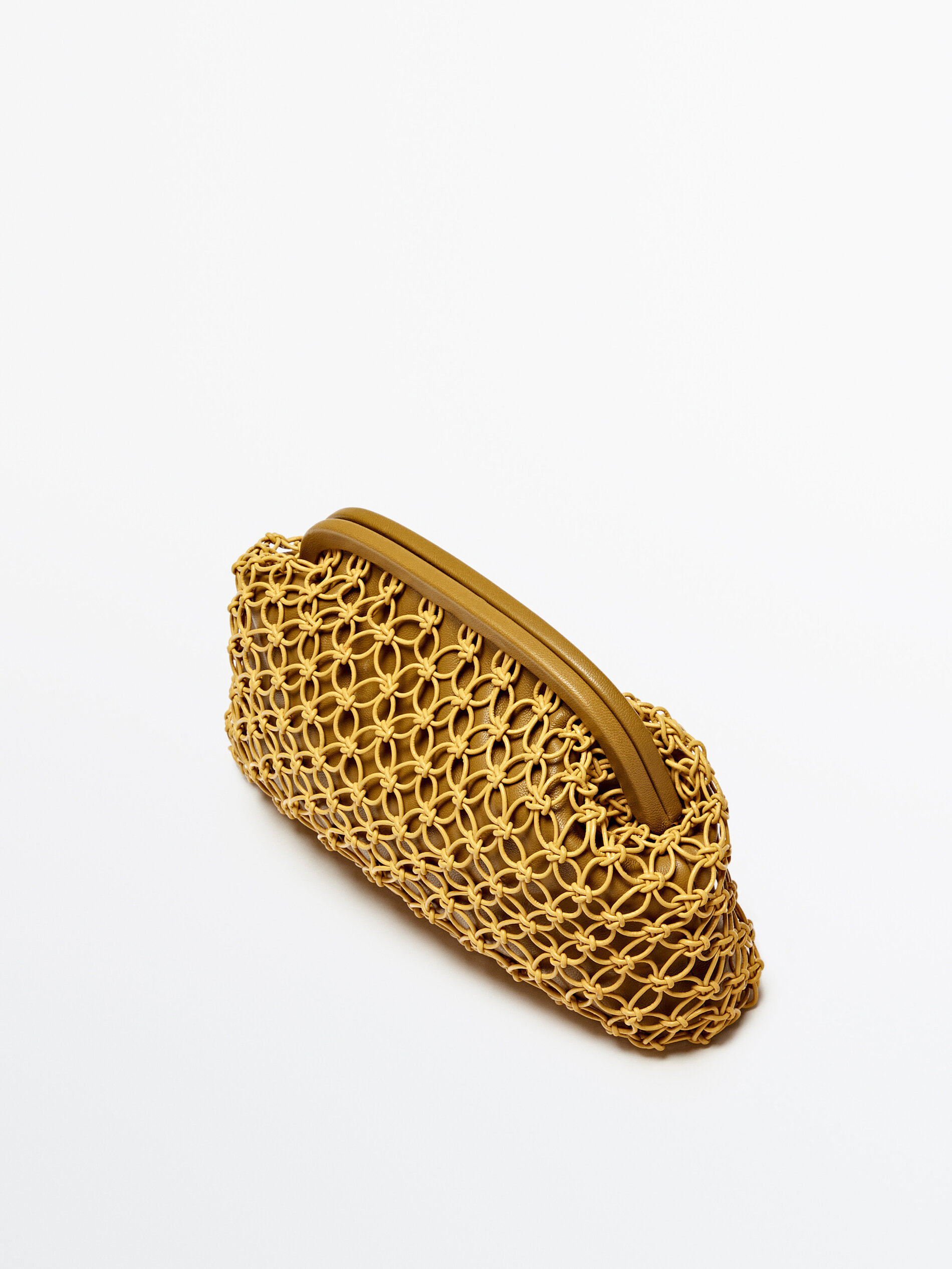 Bolso clutch trenzado tubular - VERDE