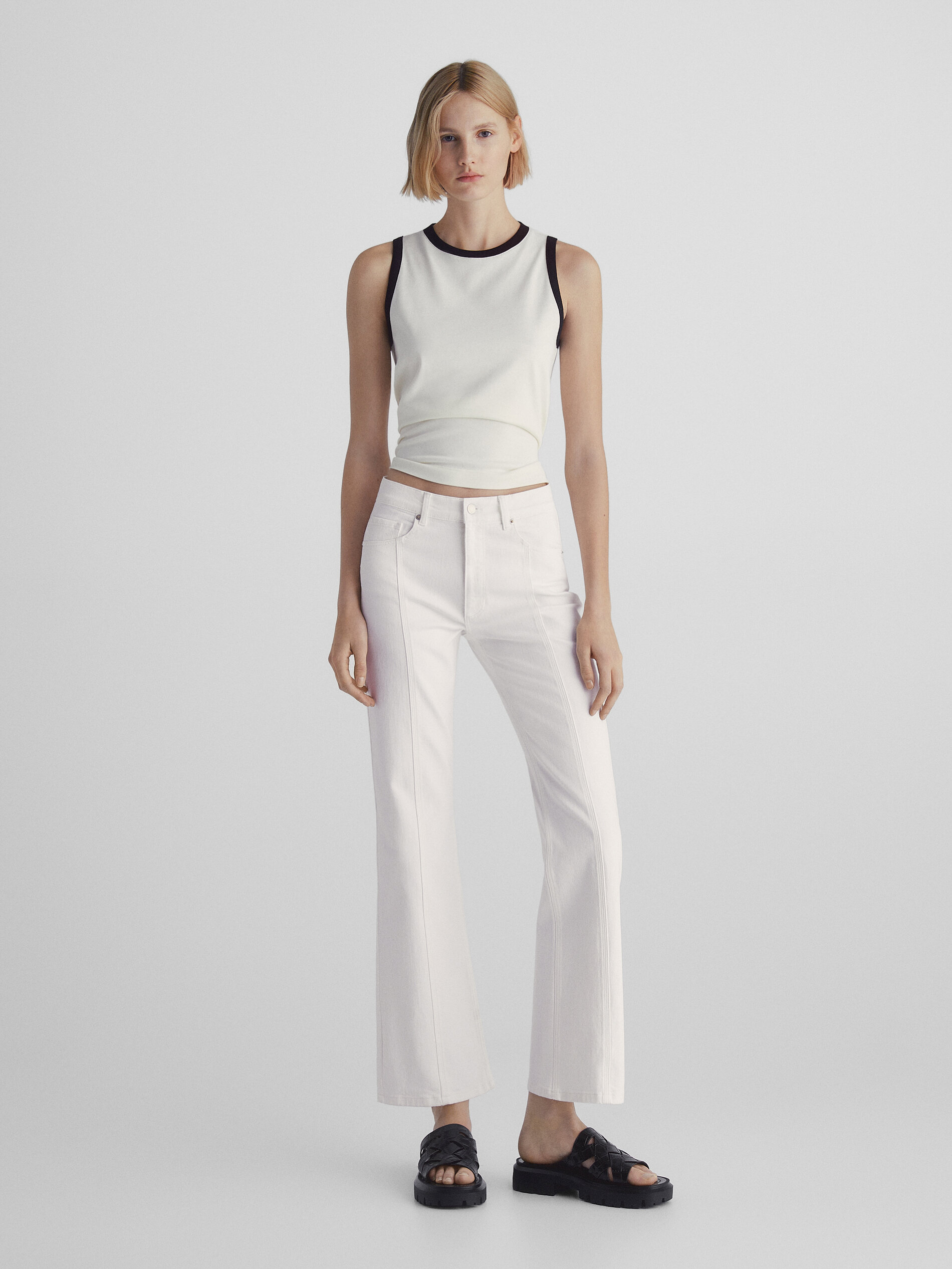 Pantalón vaquero tiro alto flare - CRUDO