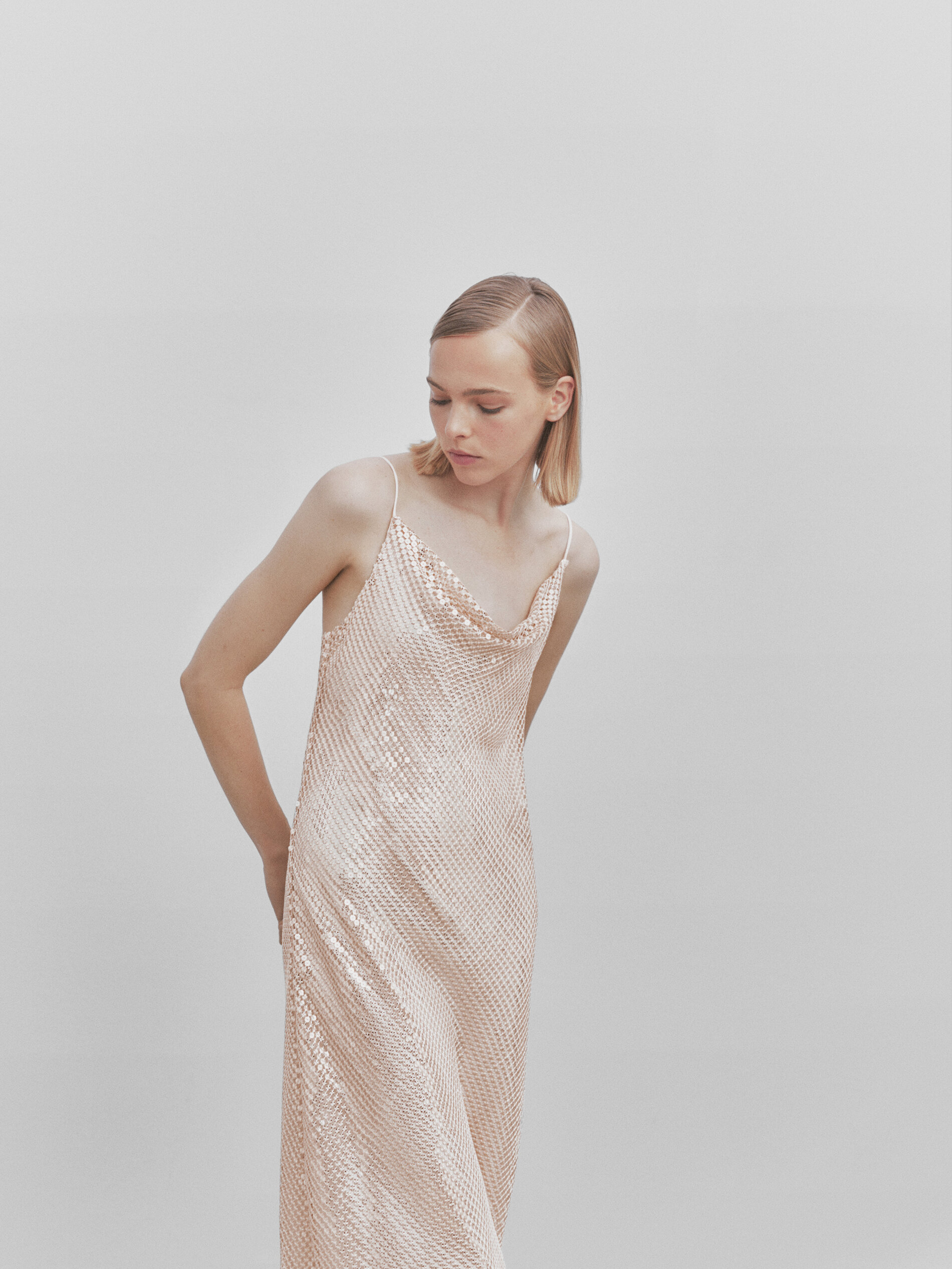 Vestido tirantes lentejuelas -Studio - ROSA