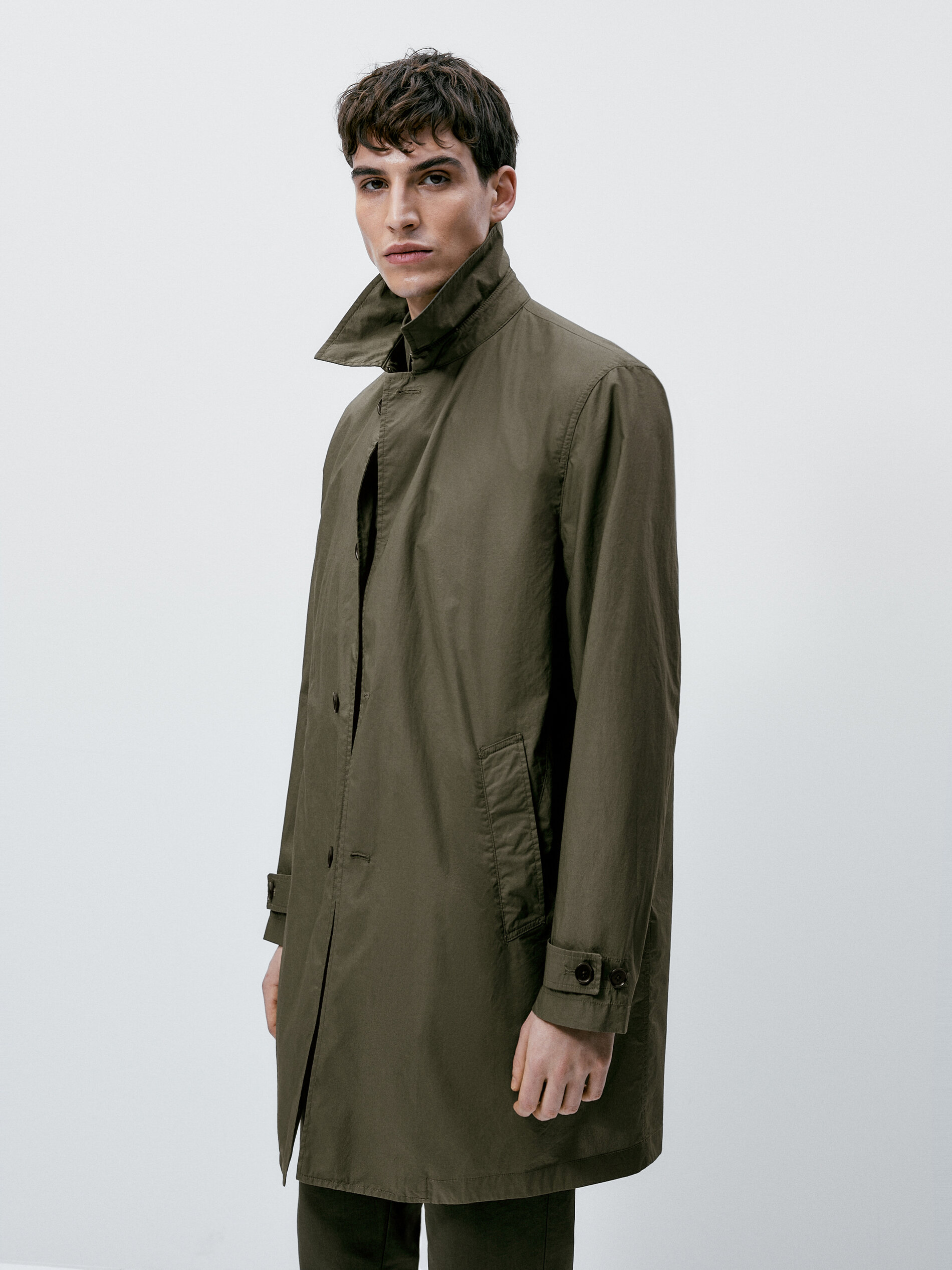 Chaqueta trench técnica ligera - KAKI CLARO