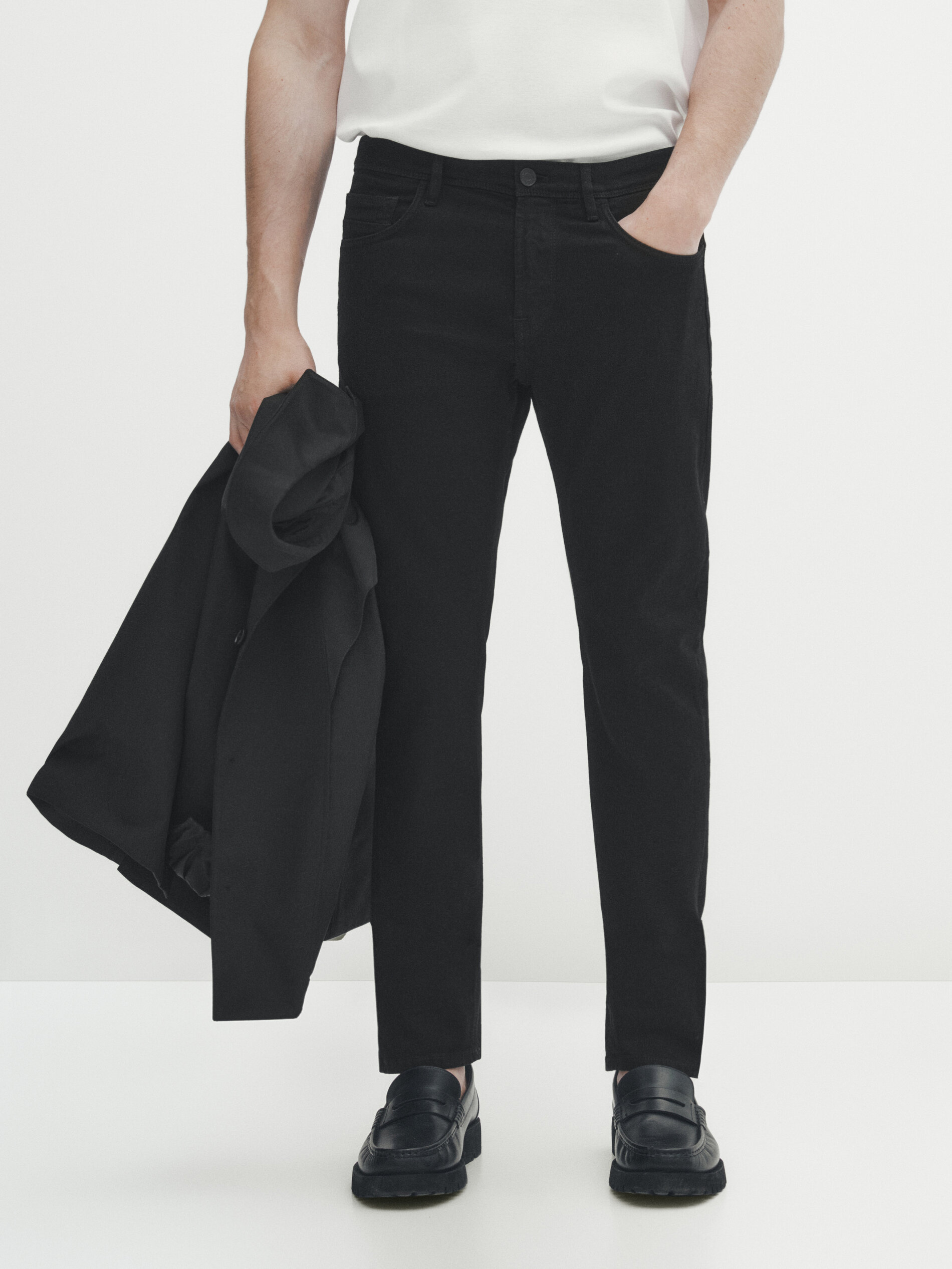 Pantalón vaquero negro slim fit - NEGRO
