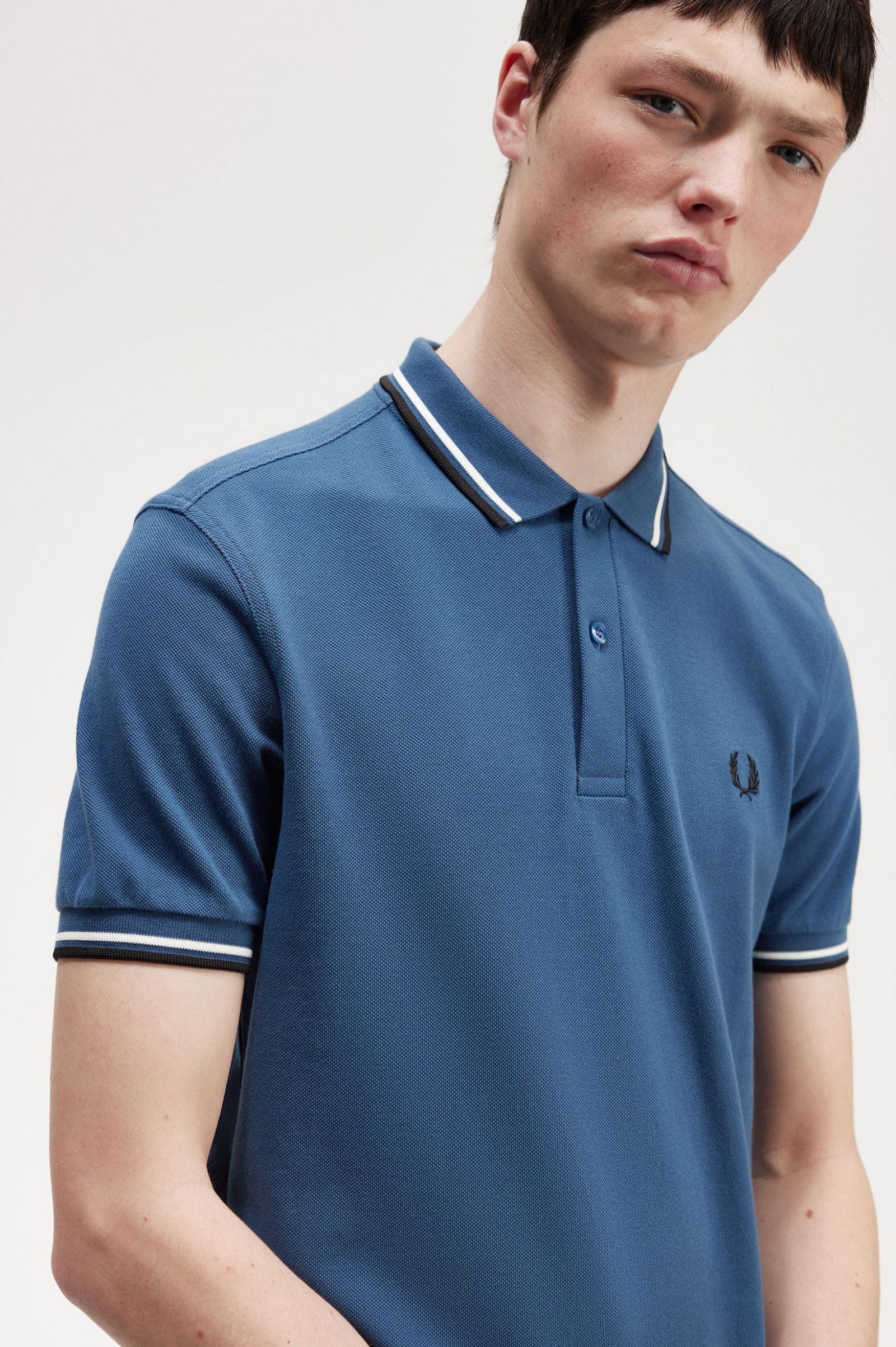 The Fred Perry ShirtM3600 Midnight Blue / Snow White / Black