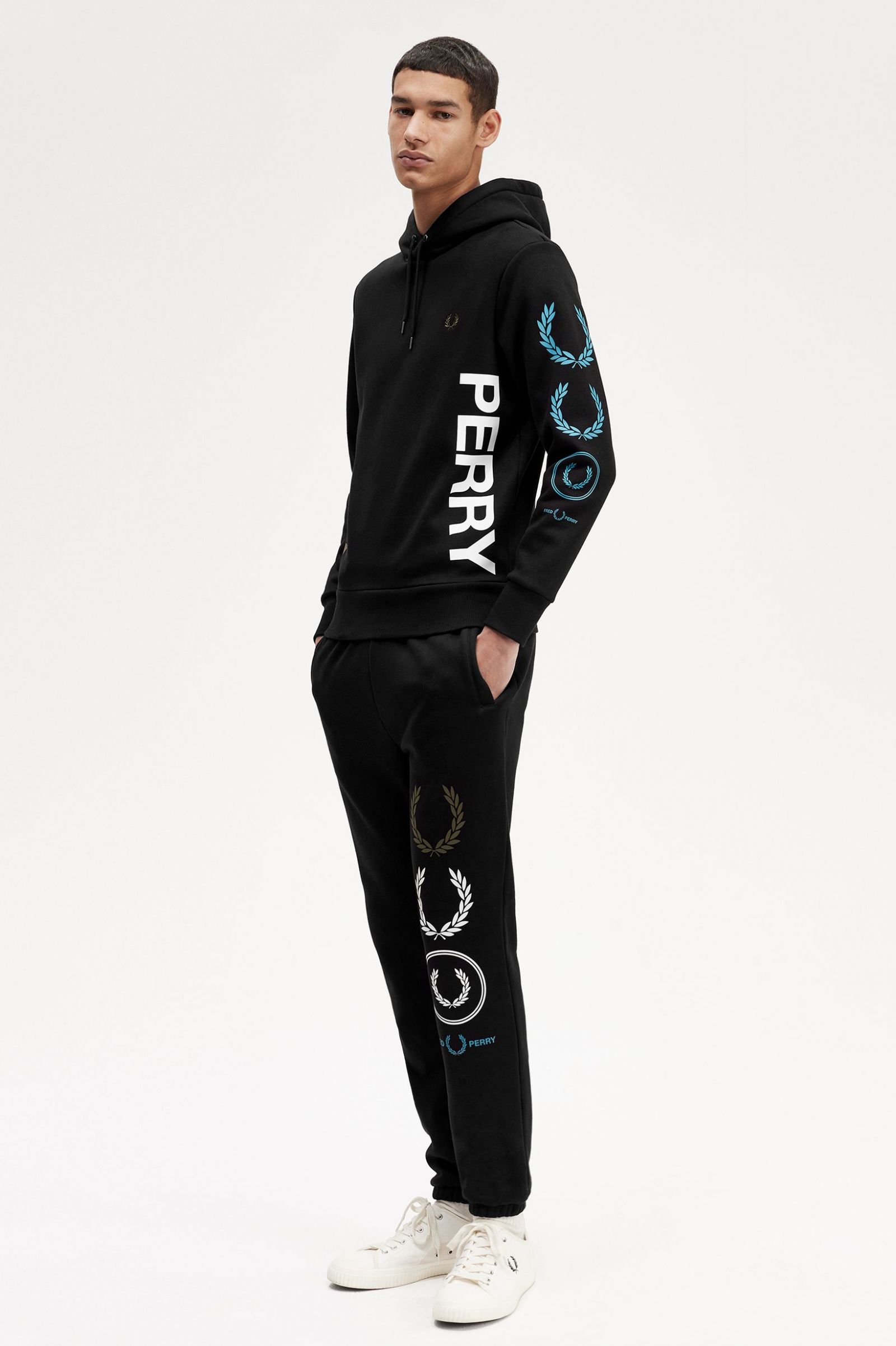 Graphic Branding Hooded Sweatshirt Black