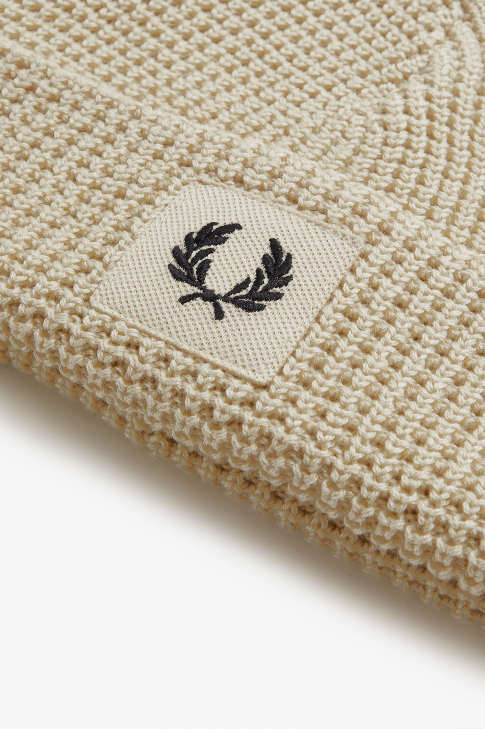 Waffle Knit Beanie Oatmeal / Black