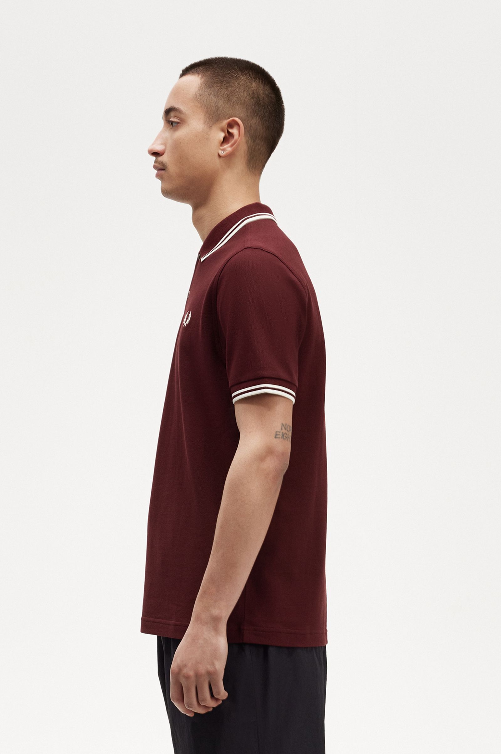 The Fred Perry ShirtM3600 Oxblood / Ecru / Ecru