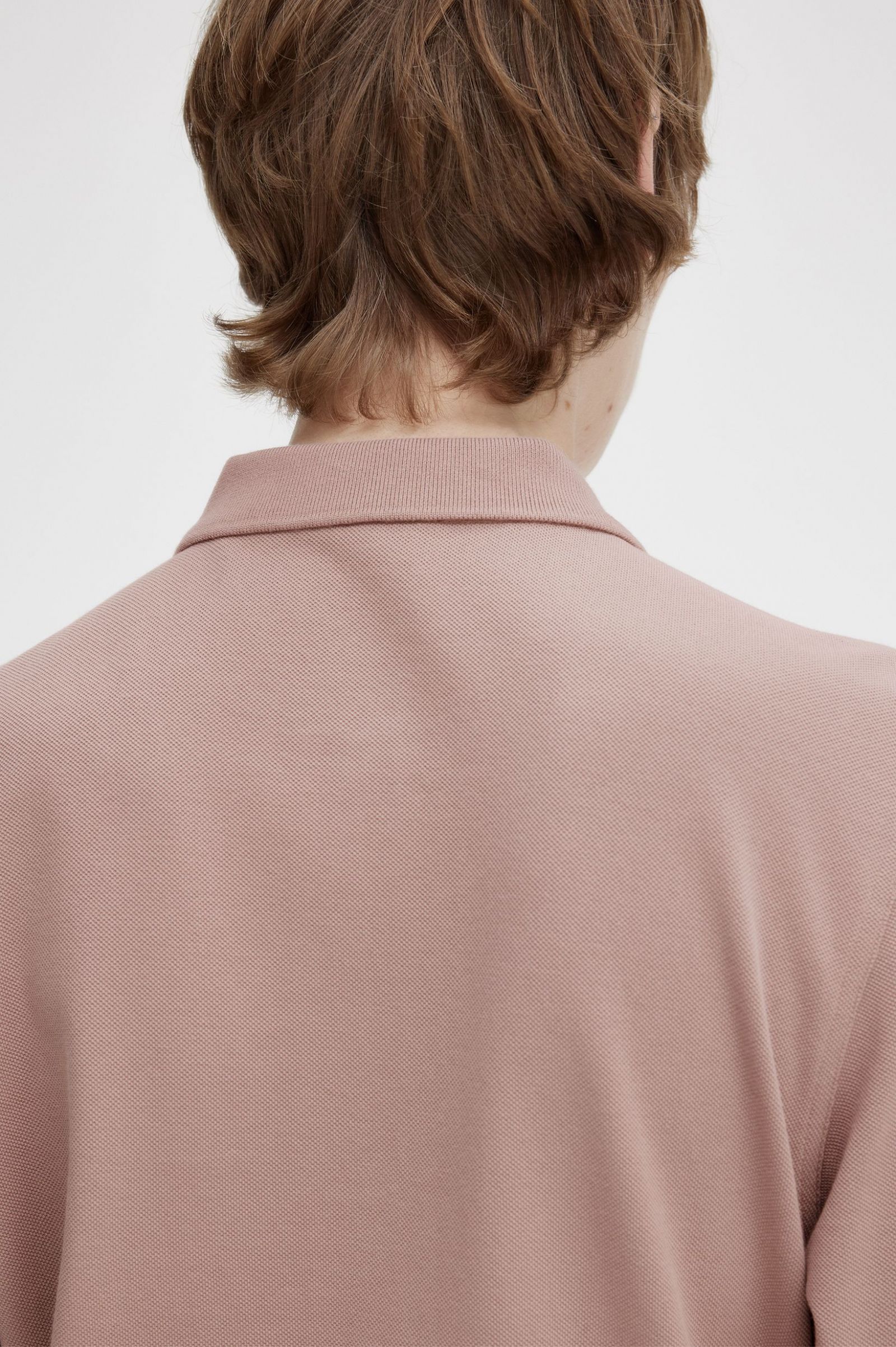 The Fred Perry ShirtM6006 Dark Pink / Burnt Tobacco