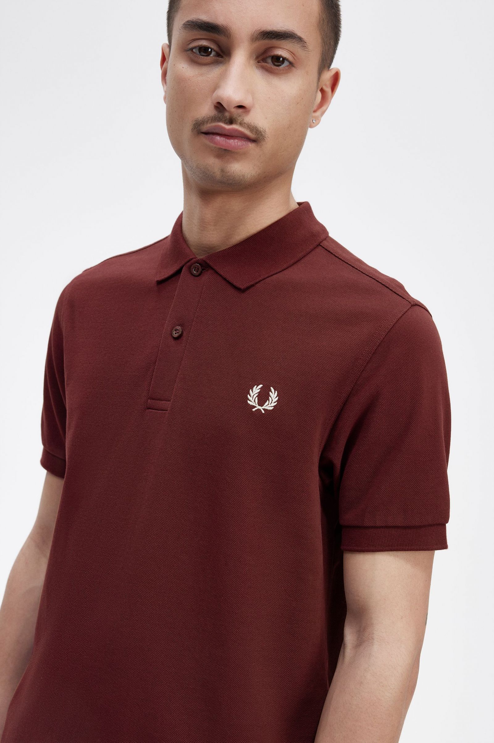 The Fred Perry ShirtM6000 Oxblood / Ecru