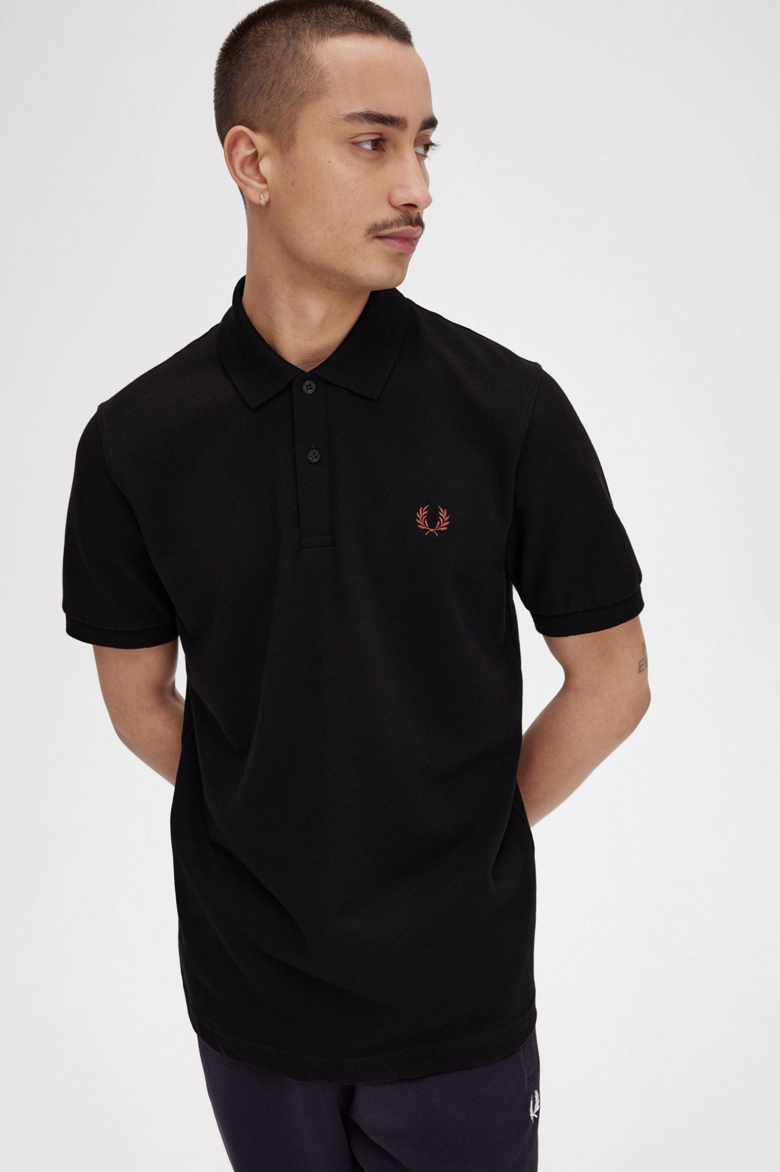 The Fred Perry ShirtM3 Black / Whisky Brown