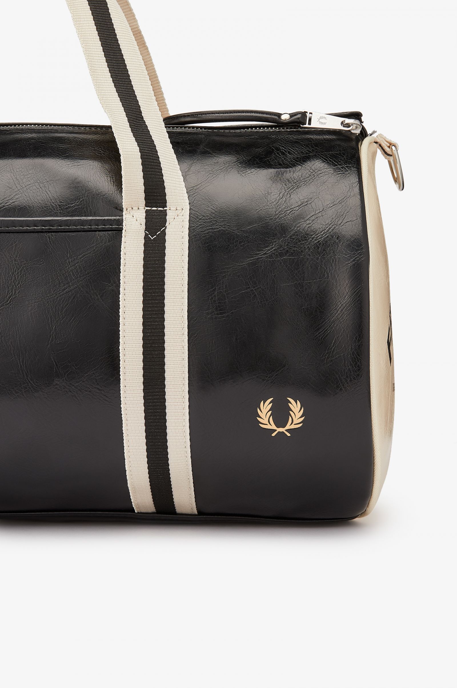 Classic Barrel Bag Black / Ecru