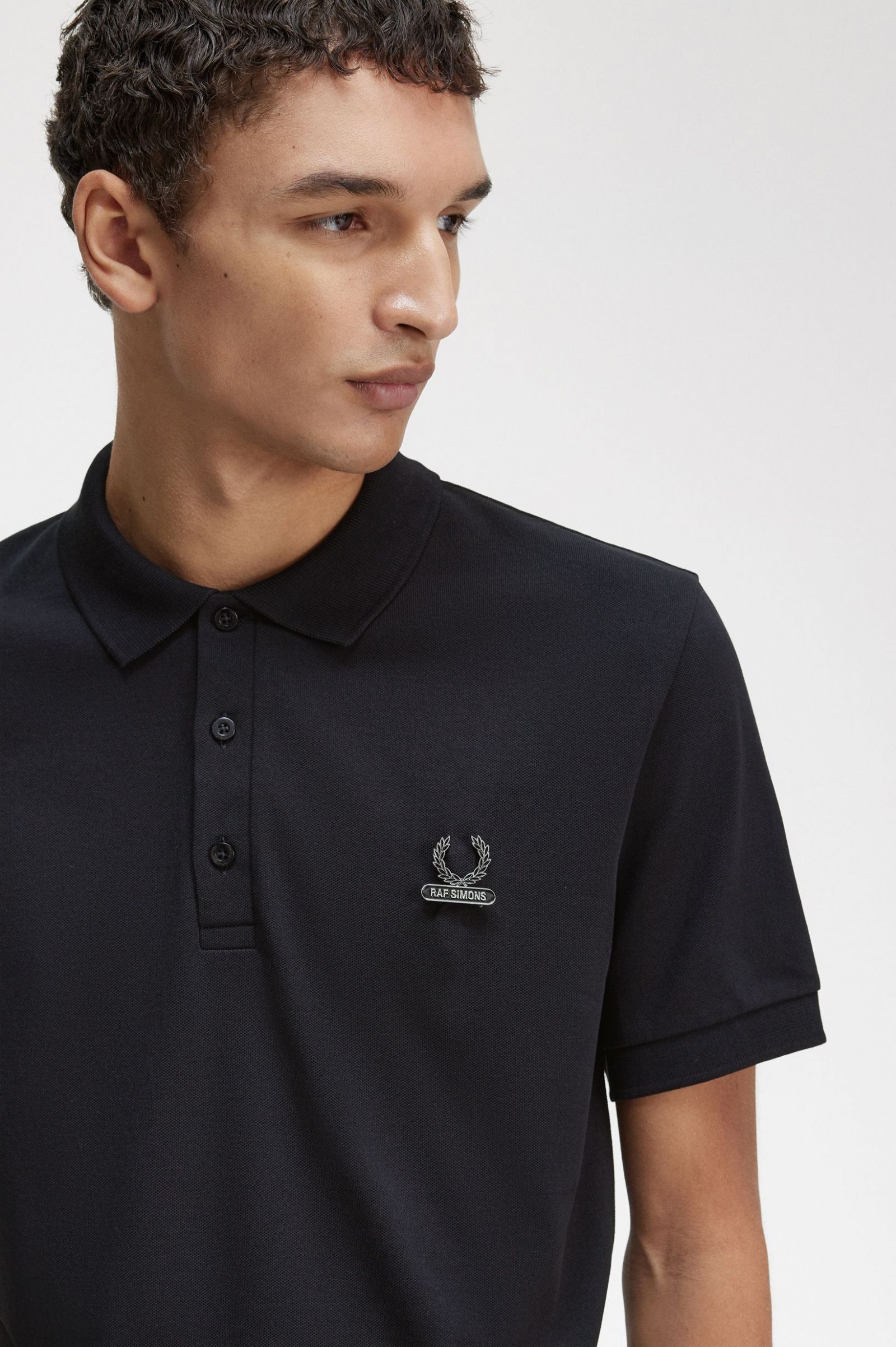 Raf SimonsEnamel Pin Polo Shirt Black