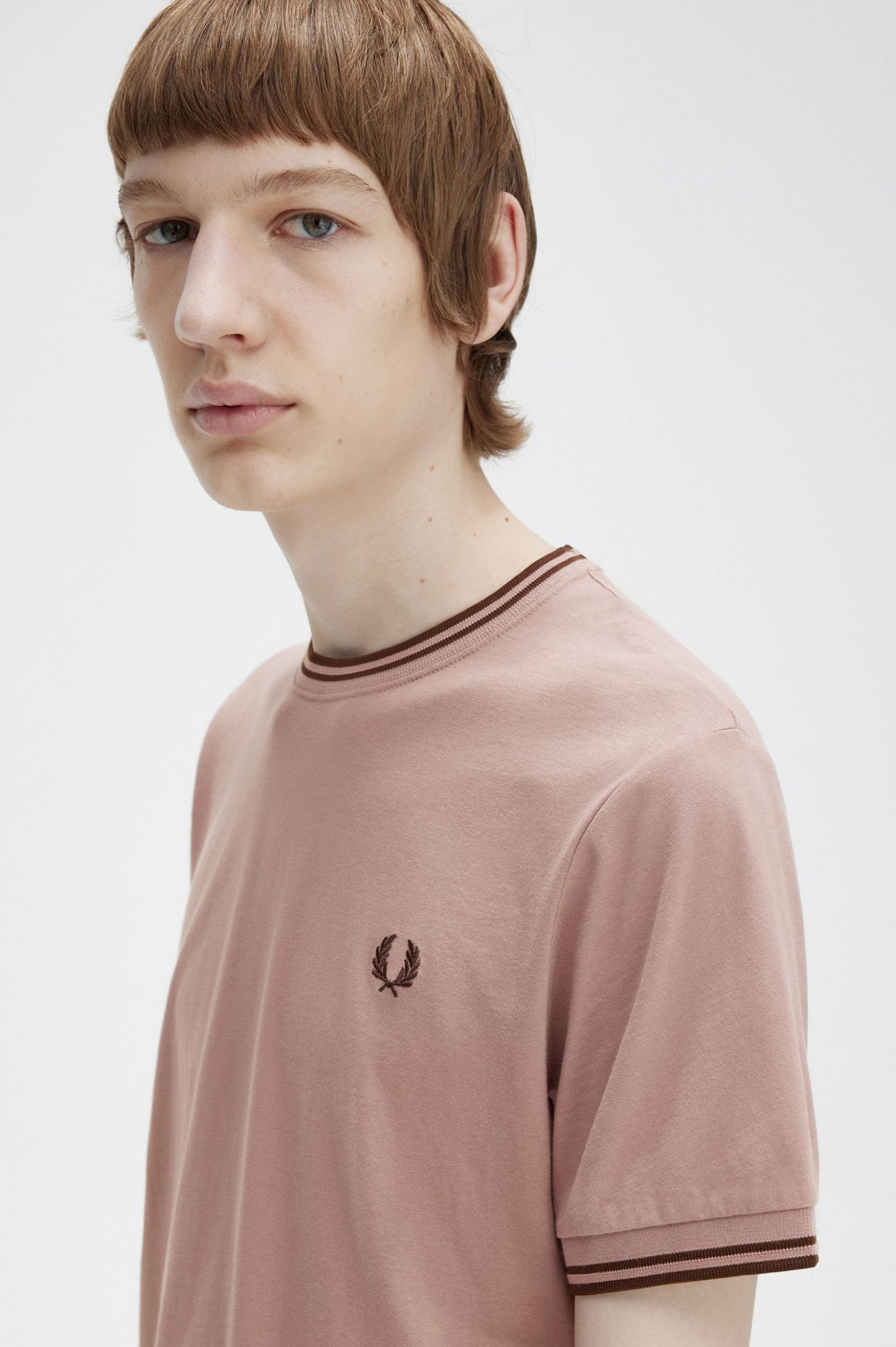 Twin Tipped T-Shirt Dark Pink / Whisky Brown