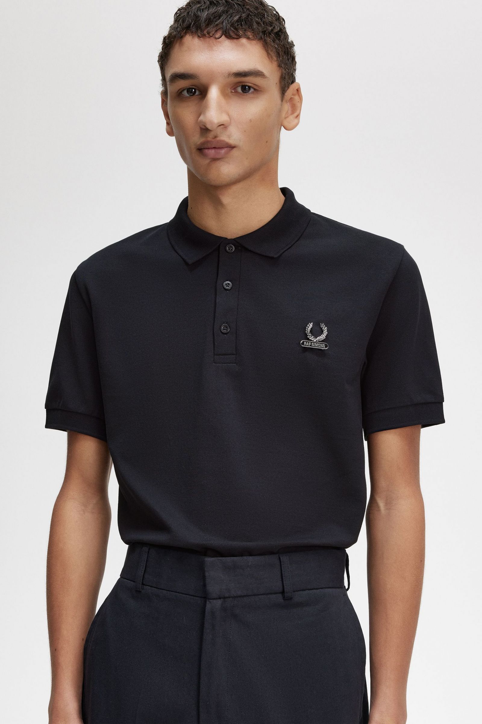 Raf SimonsEnamel Pin Polo Shirt Black