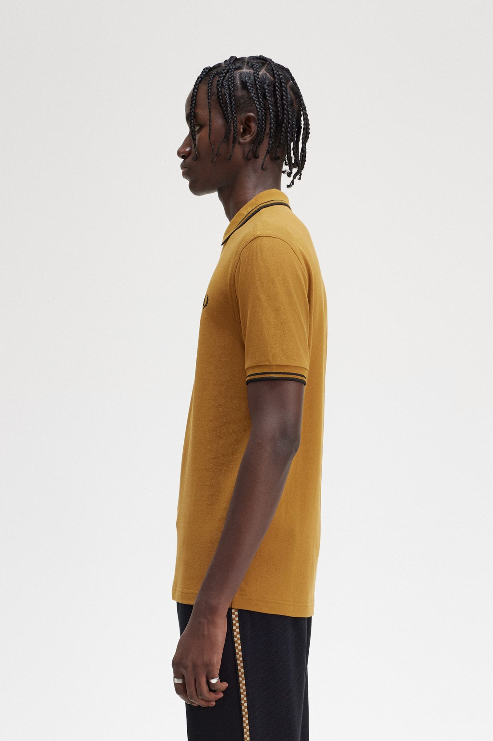 The Fred Perry ShirtM3600 Dark Caramel / Black / Black