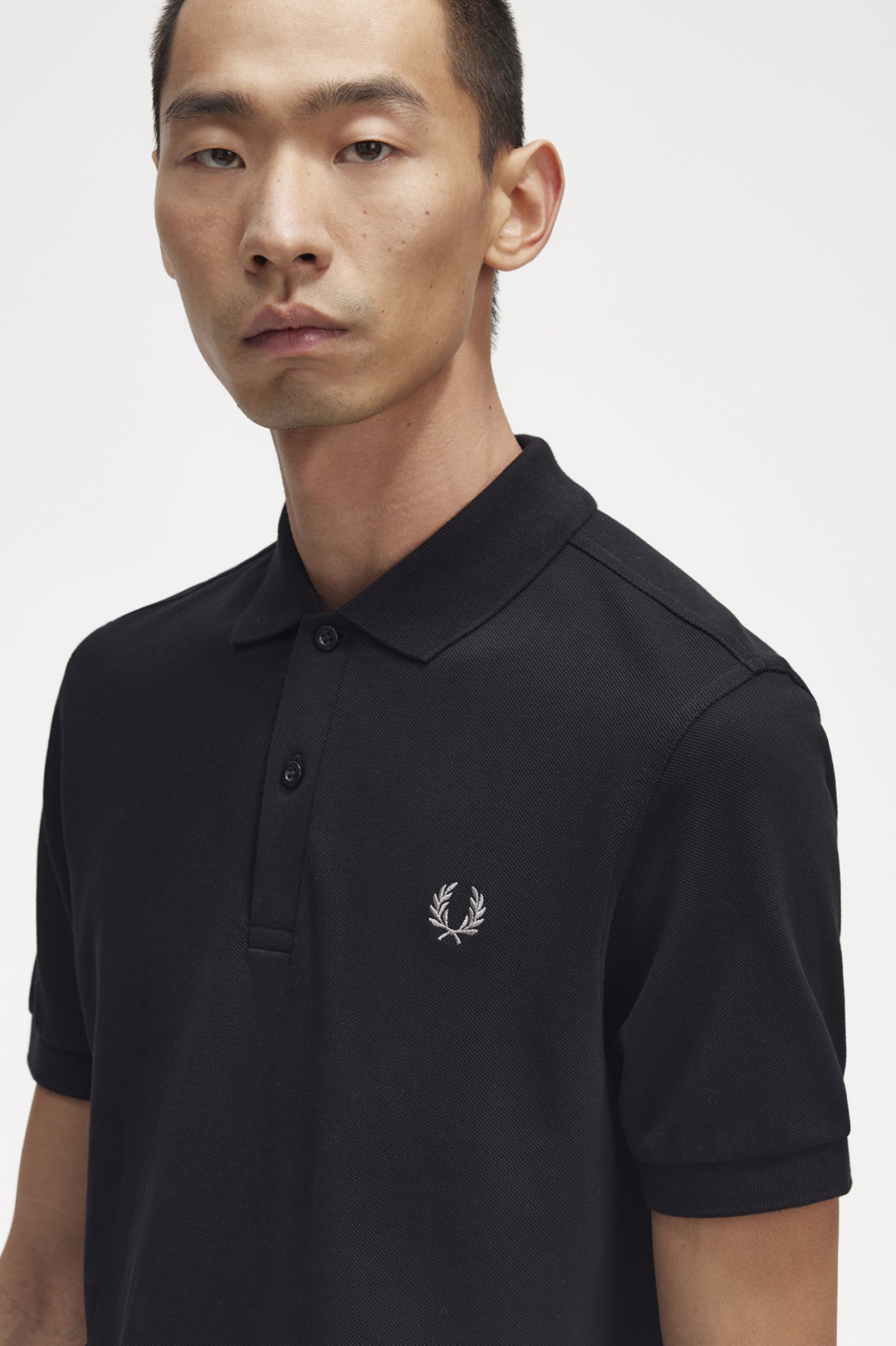 The Fred Perry ShirtM6000 Black / Chrome