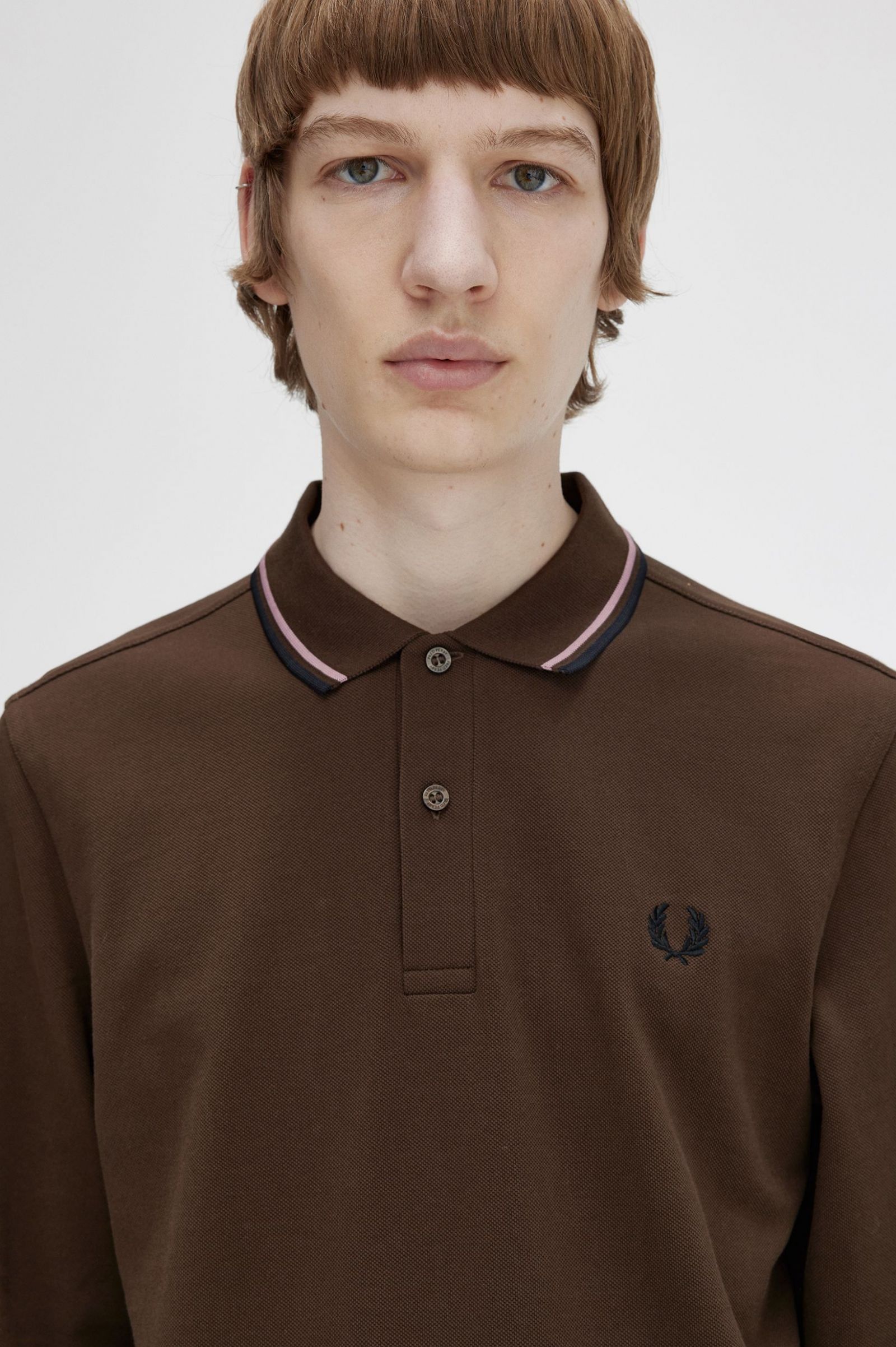 The Fred Perry ShirtM3636 Burnt Tobacco / Dark Pink / Black