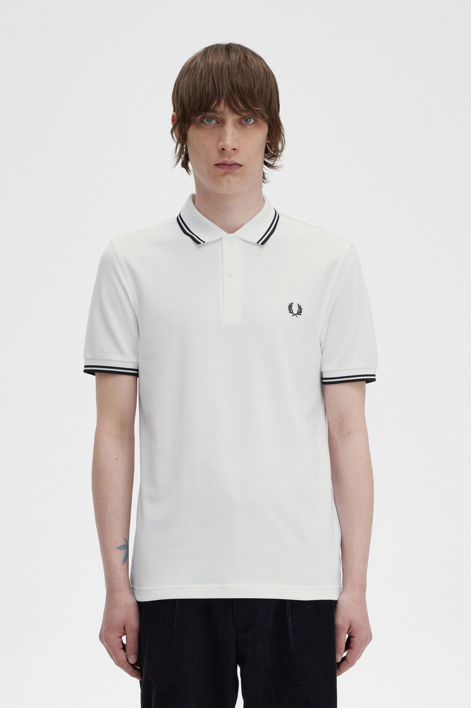 The Fred Perry ShirtM3600 White / Black / Black