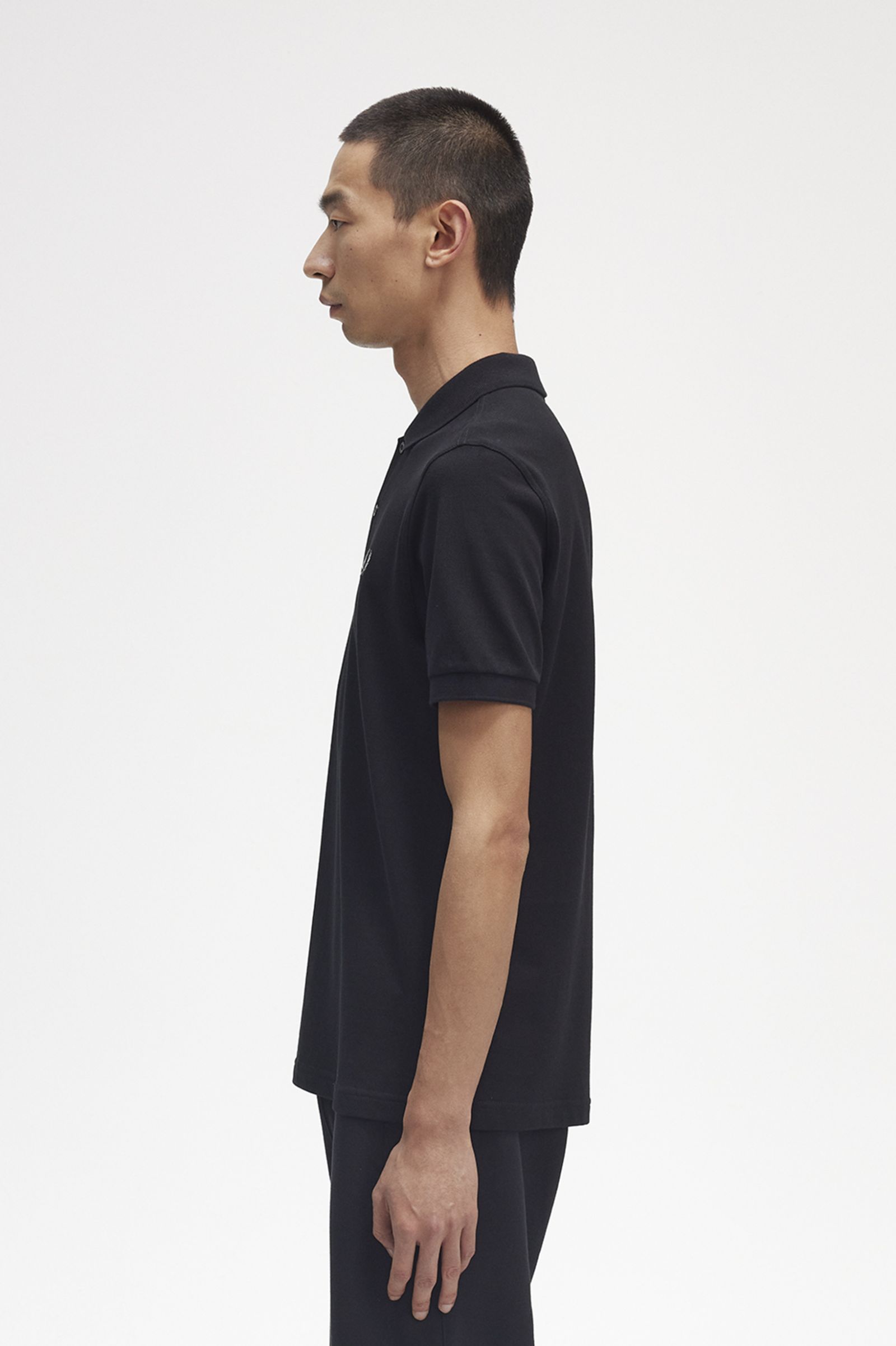 The Fred Perry ShirtM6000 Black / Chrome