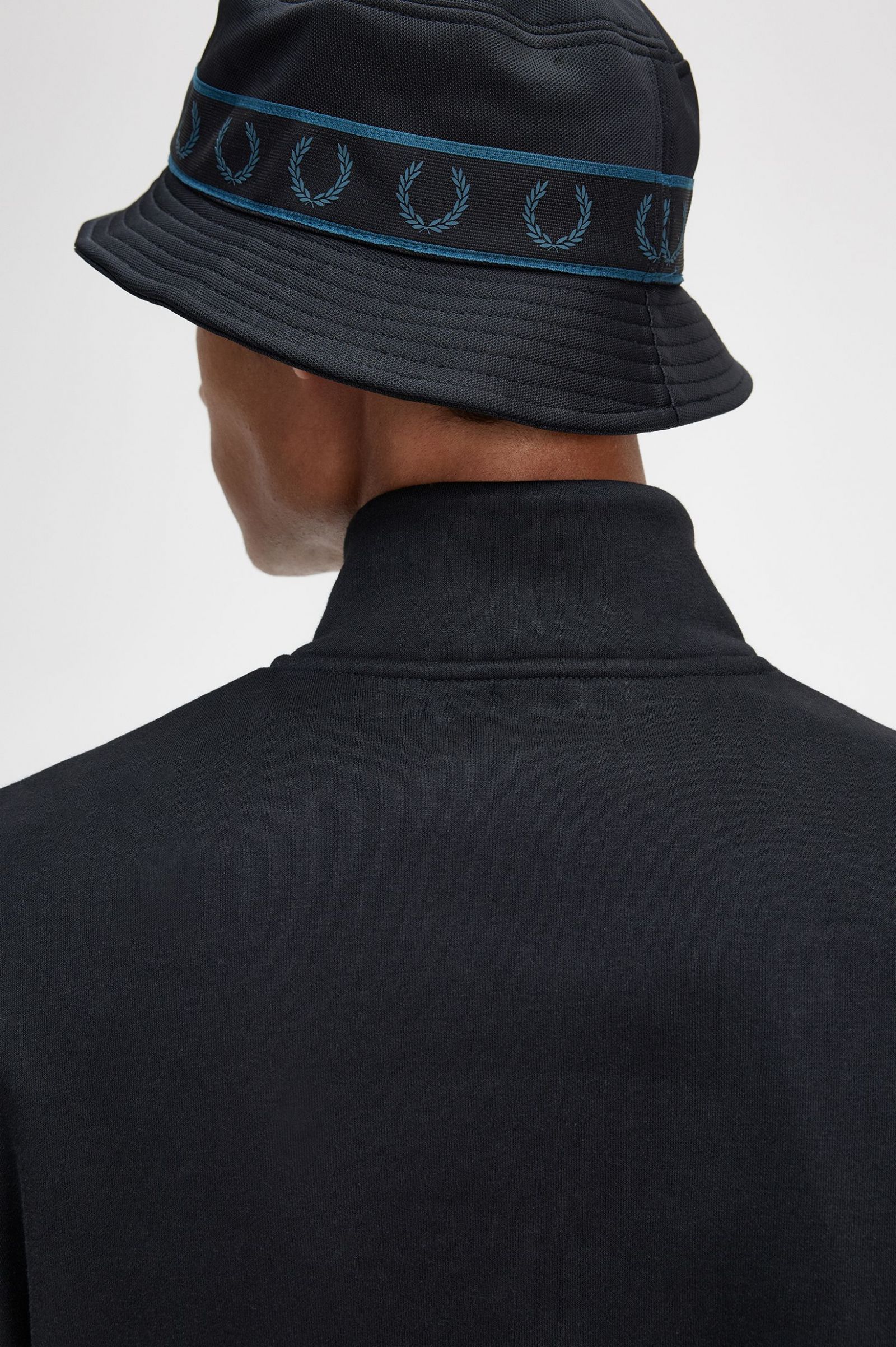 Embroidered Half Zip Sweatshirt Navy