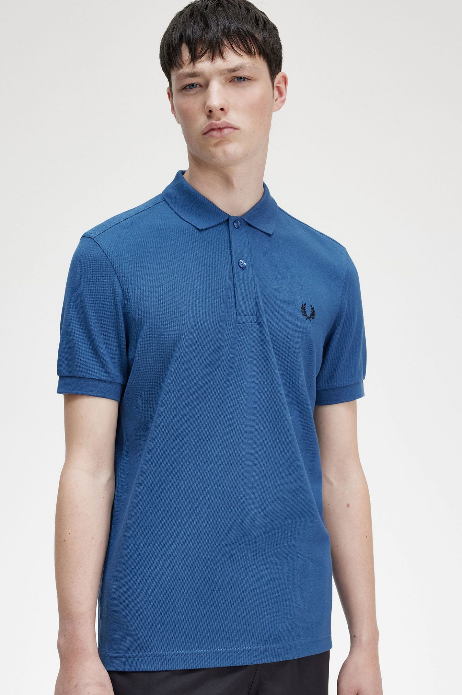 The Fred Perry ShirtM6000 Midnight Blue / Black