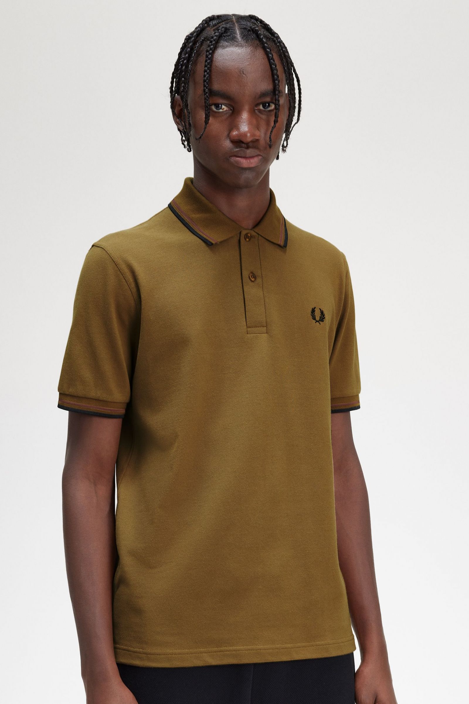 The Fred Perry ShirtM12 Dark Caramel / Whisky Brown / Black