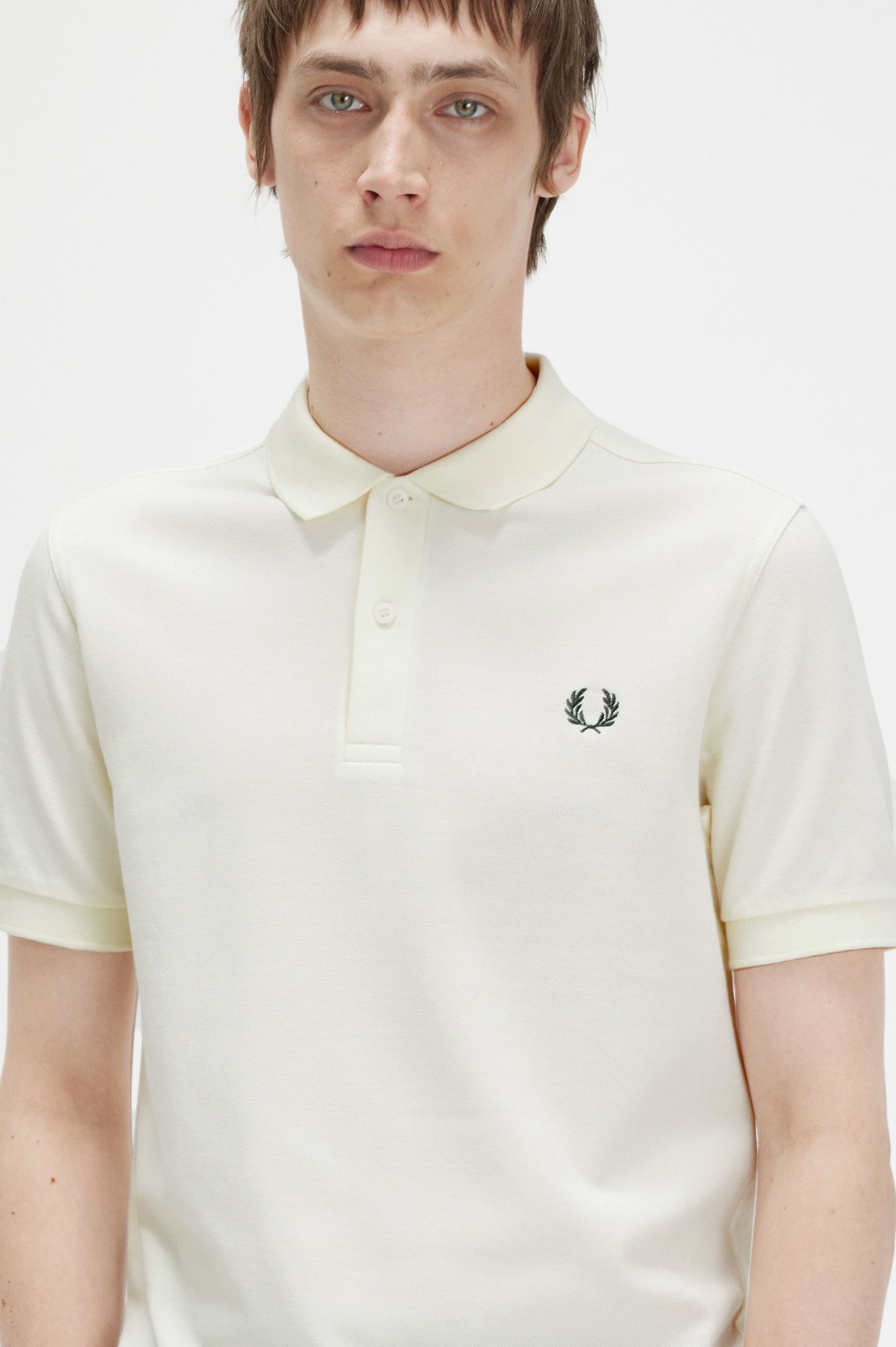 The Fred Perry ShirtM6000 Ecru / Night Green