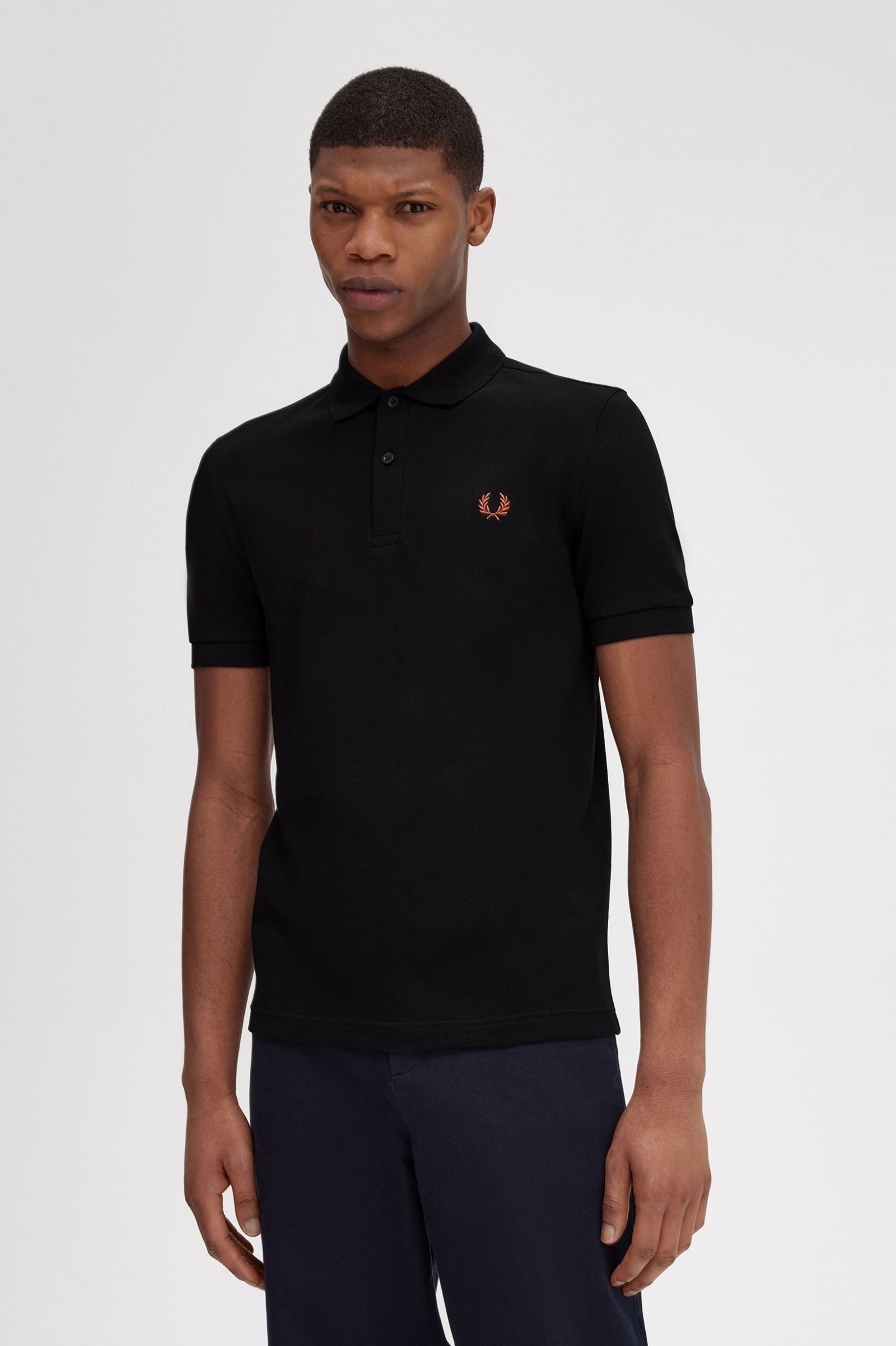 The Fred Perry ShirtM6000 Black / Whisky Brown