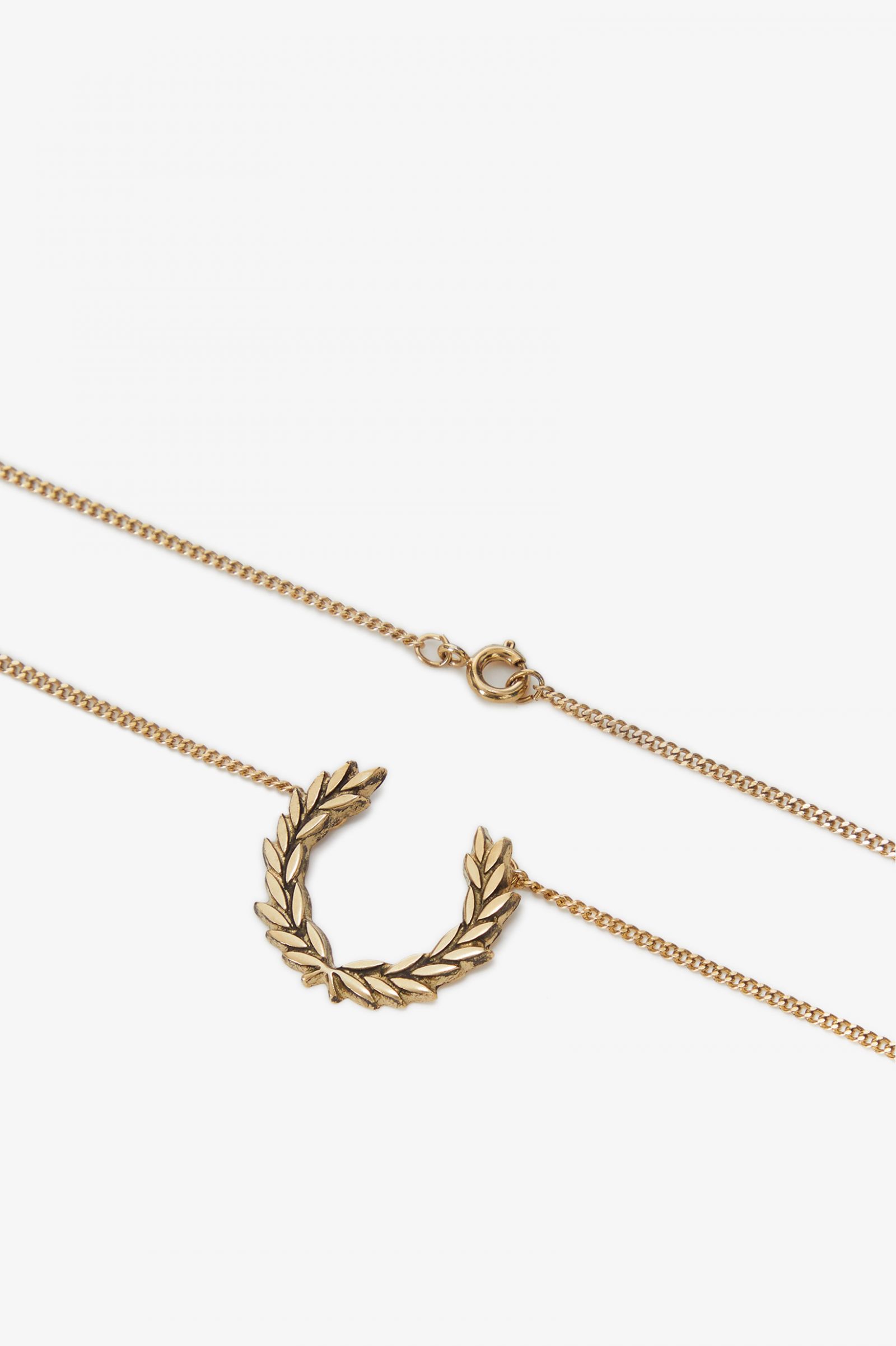 Laurel Wreath Necklace Gold