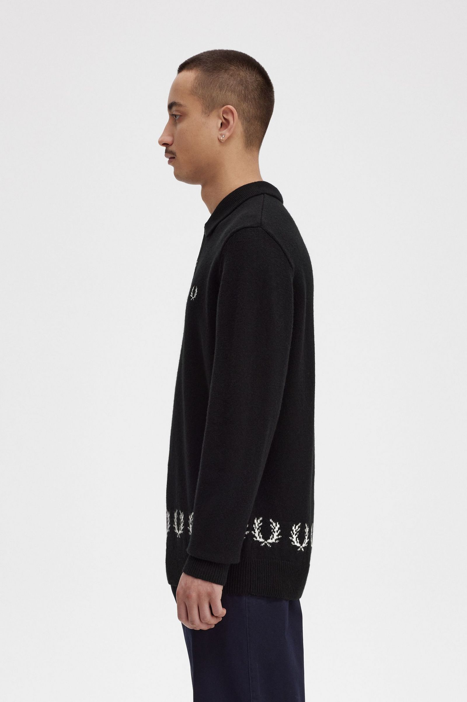 Laurel Wreath Trim Knitted Shirt Black