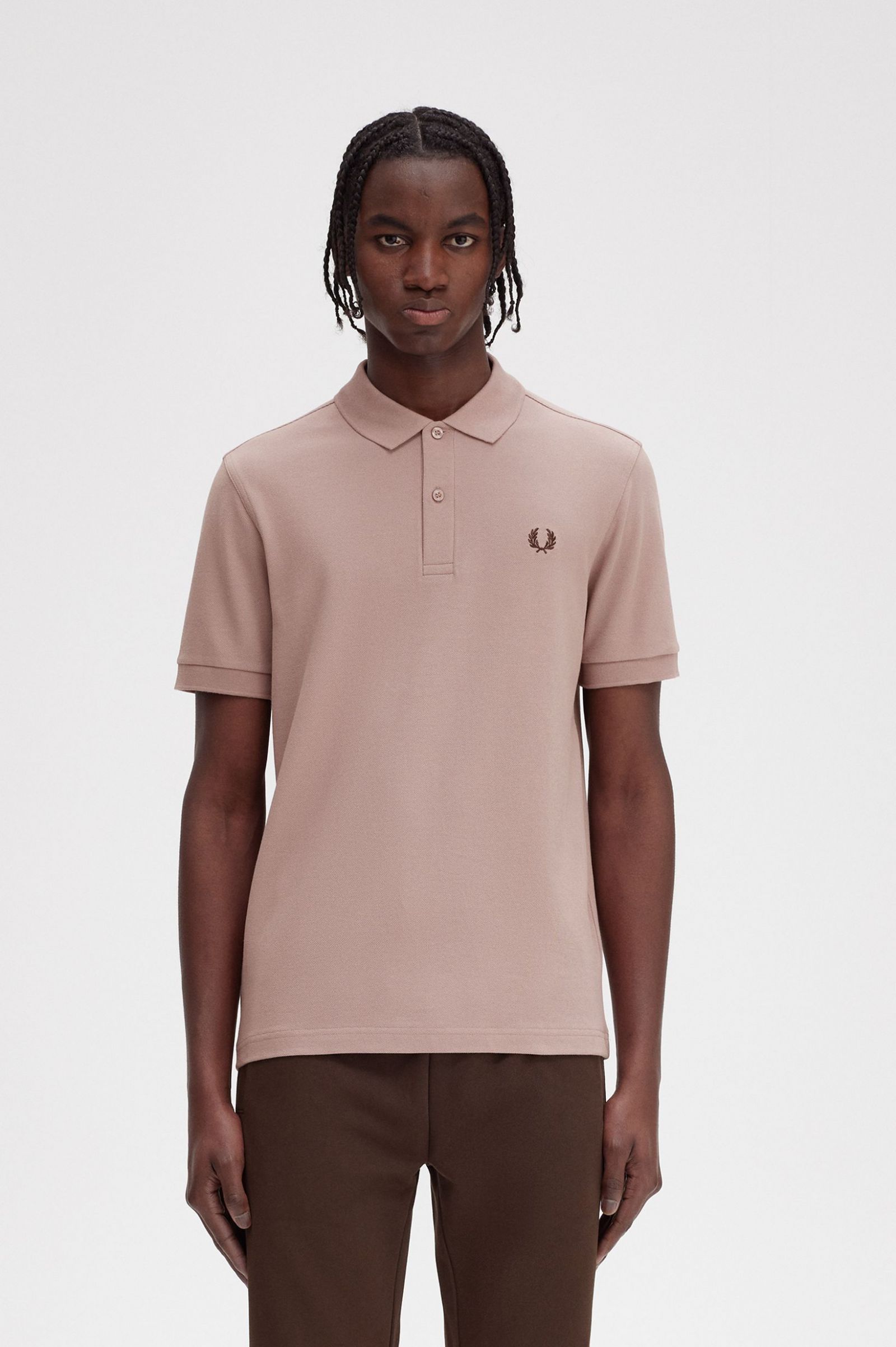 The Fred Perry ShirtM6000 Dark Pink / Burnt Tobacco