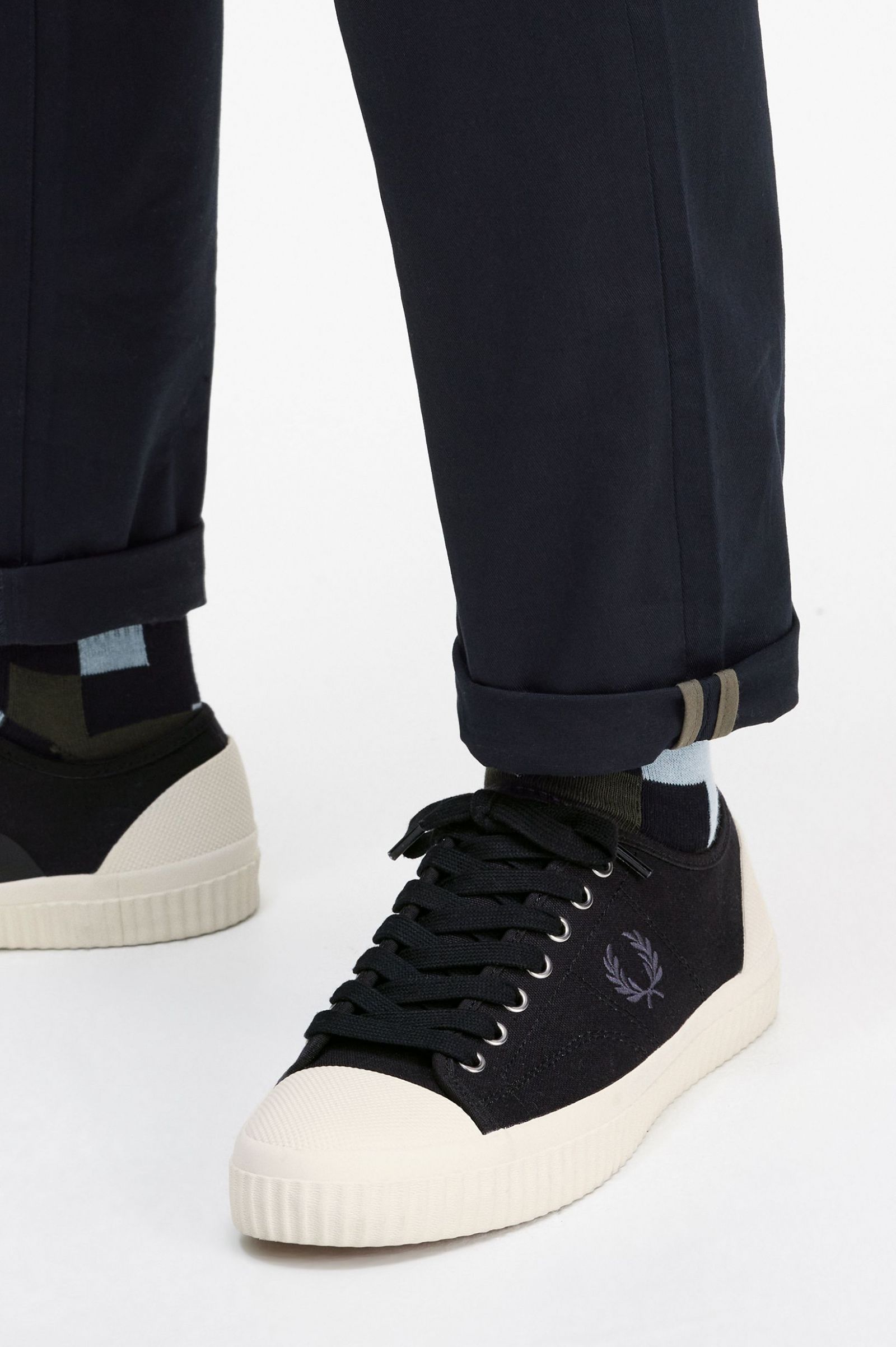 Low Hughes Black / Gunmetal