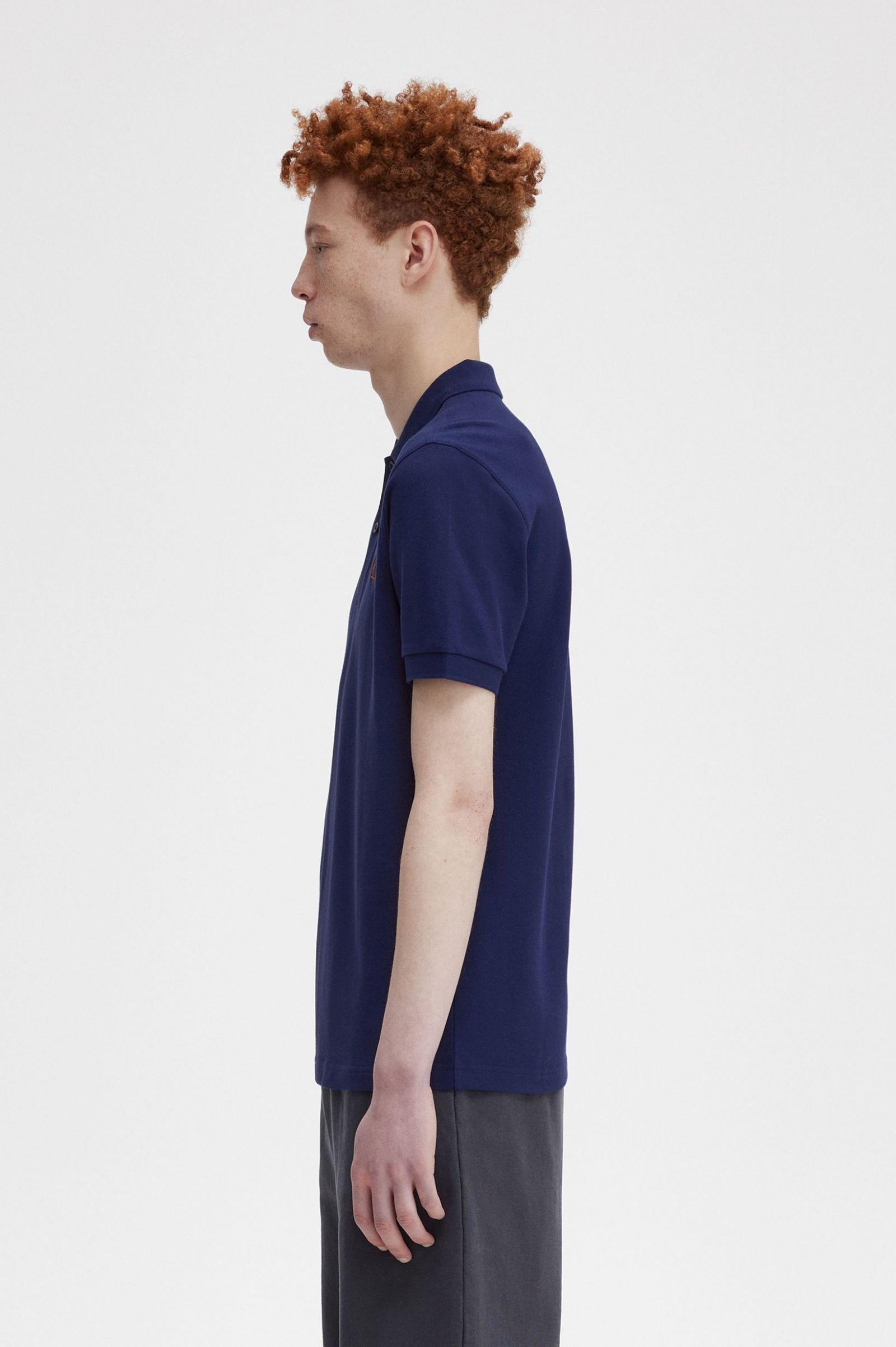 The Fred Perry ShirtM6000 French Navy / Whisky Brown