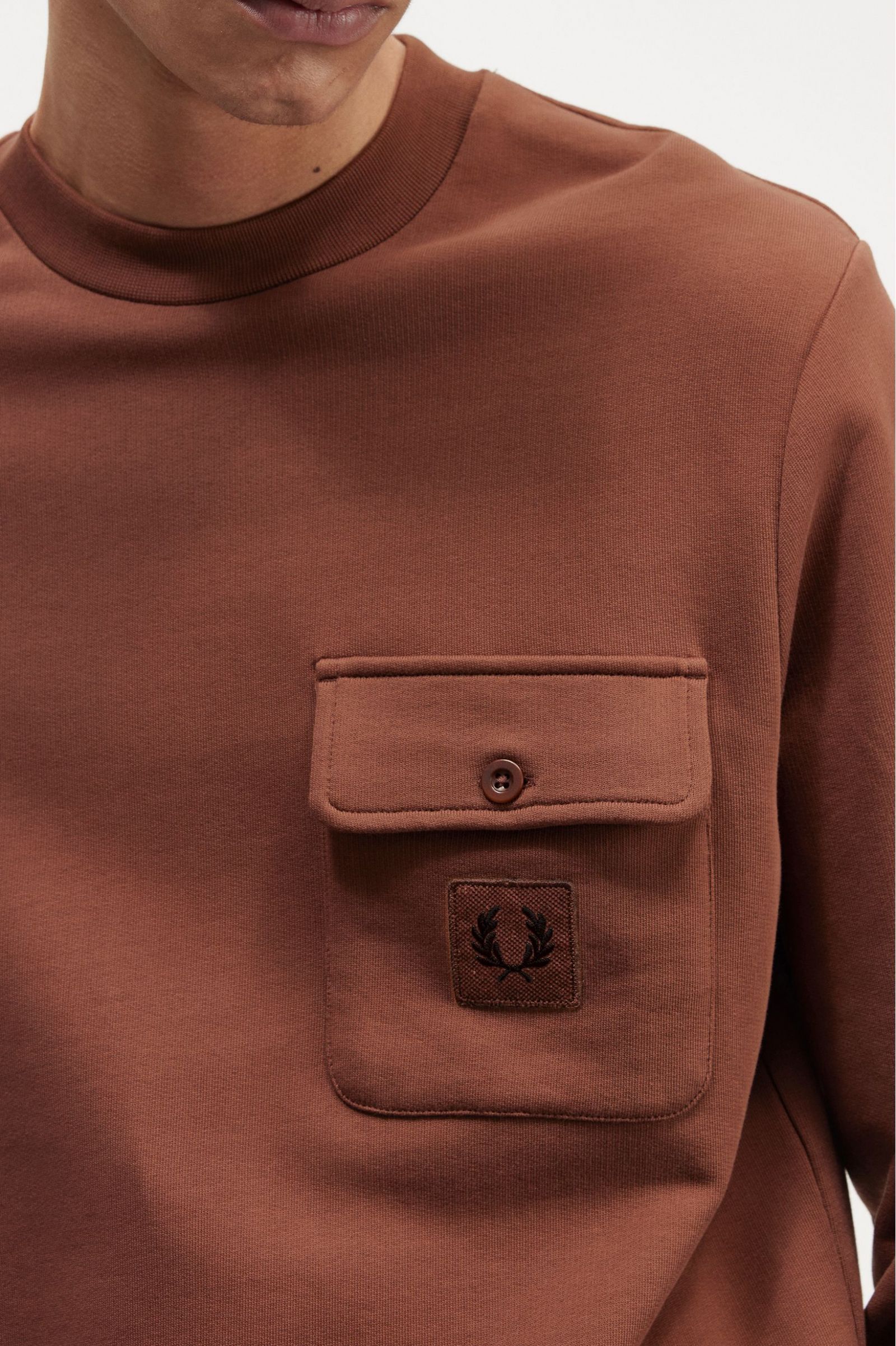 Badge Detail Crew Neck Sweatshirt Whisky Brown