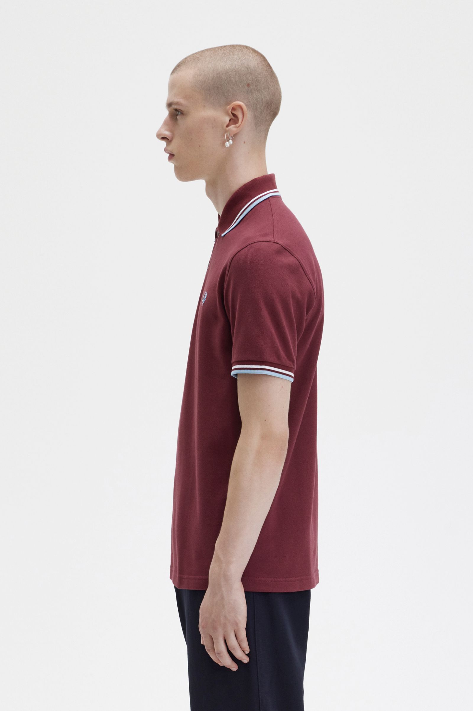 The Fred Perry ShirtM12 Maroon / White / Ice