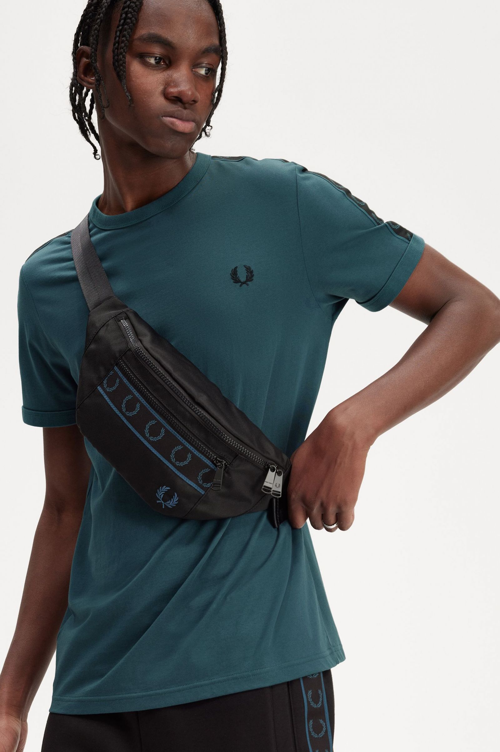 Contrast Tape Ringer T-Shirt Petrol Blue / Black