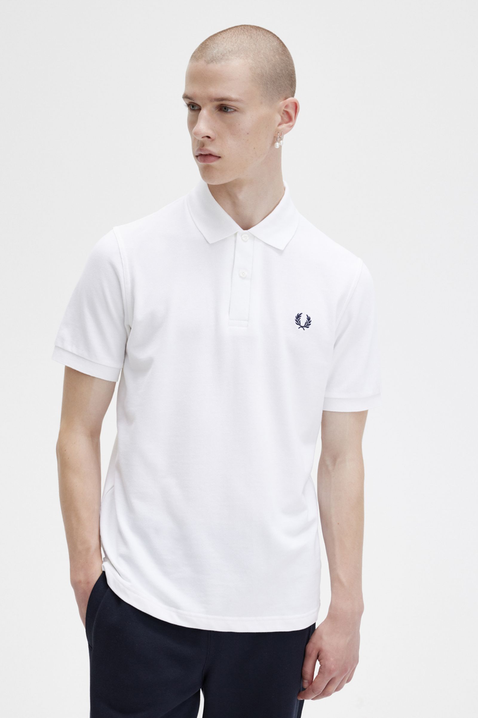 The Fred Perry ShirtM3 White / Navy